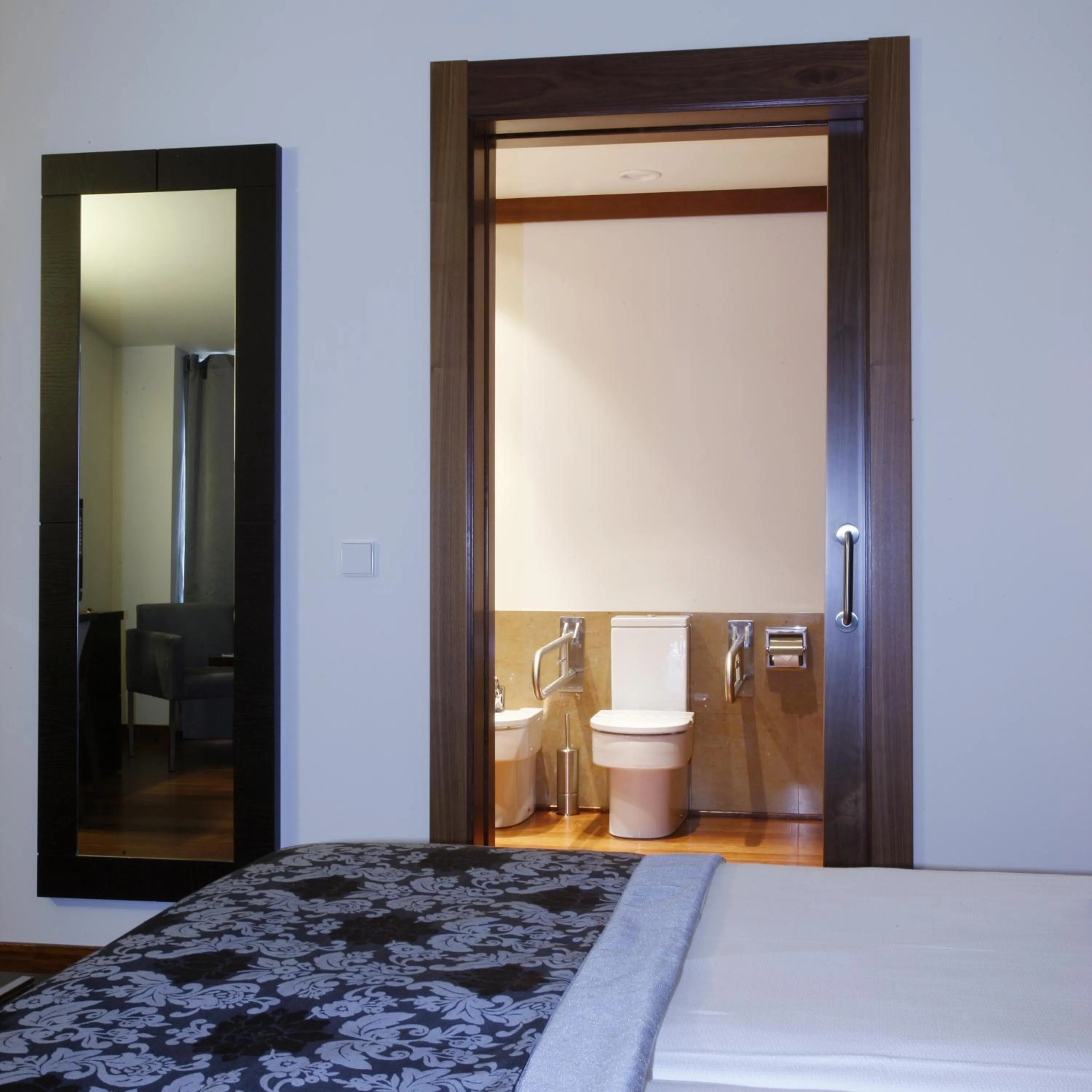 Bedroom, Bed in Hotel Palacio de Merás