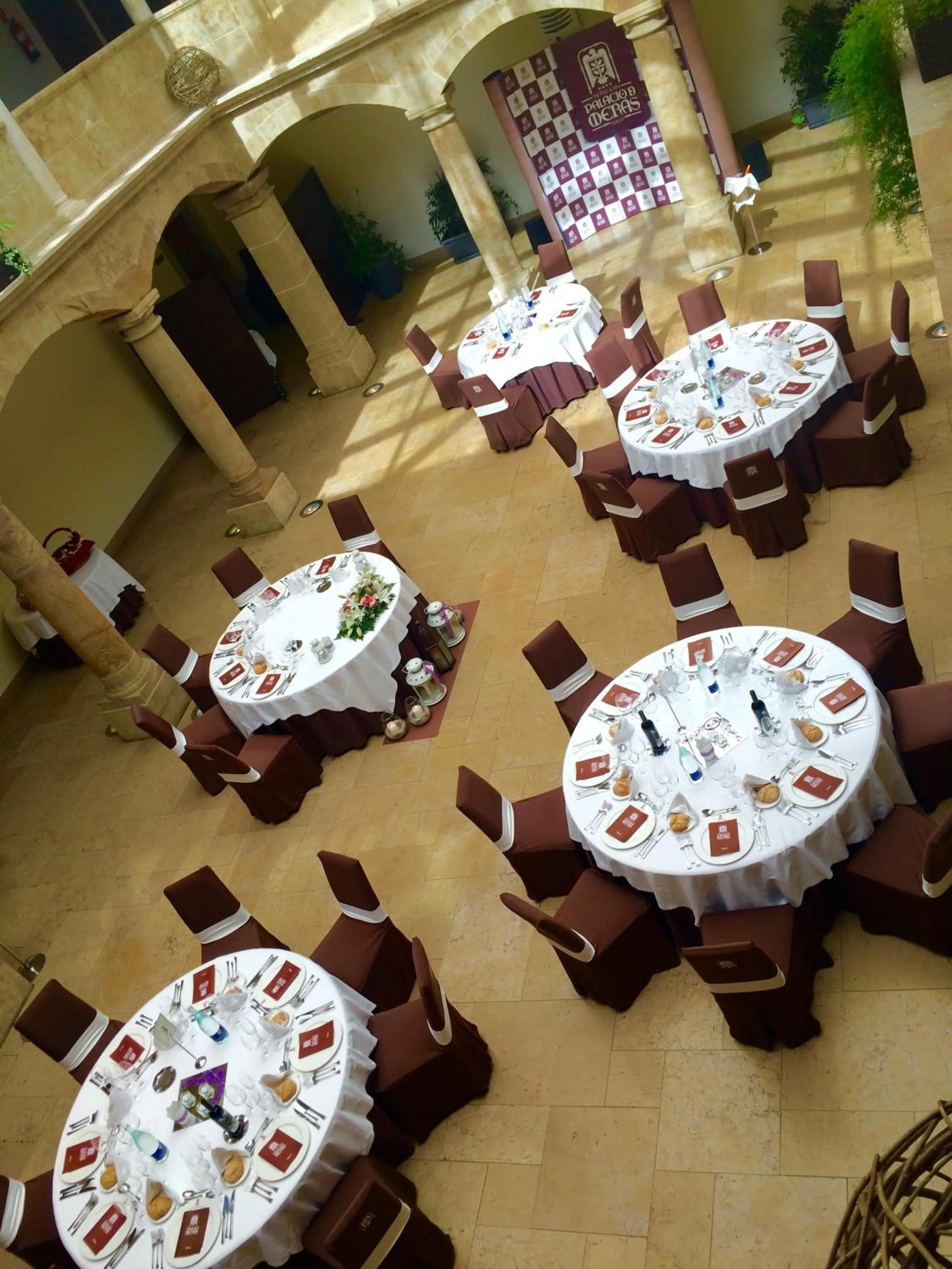 Restaurant/places to eat in Hotel Palacio de Merás