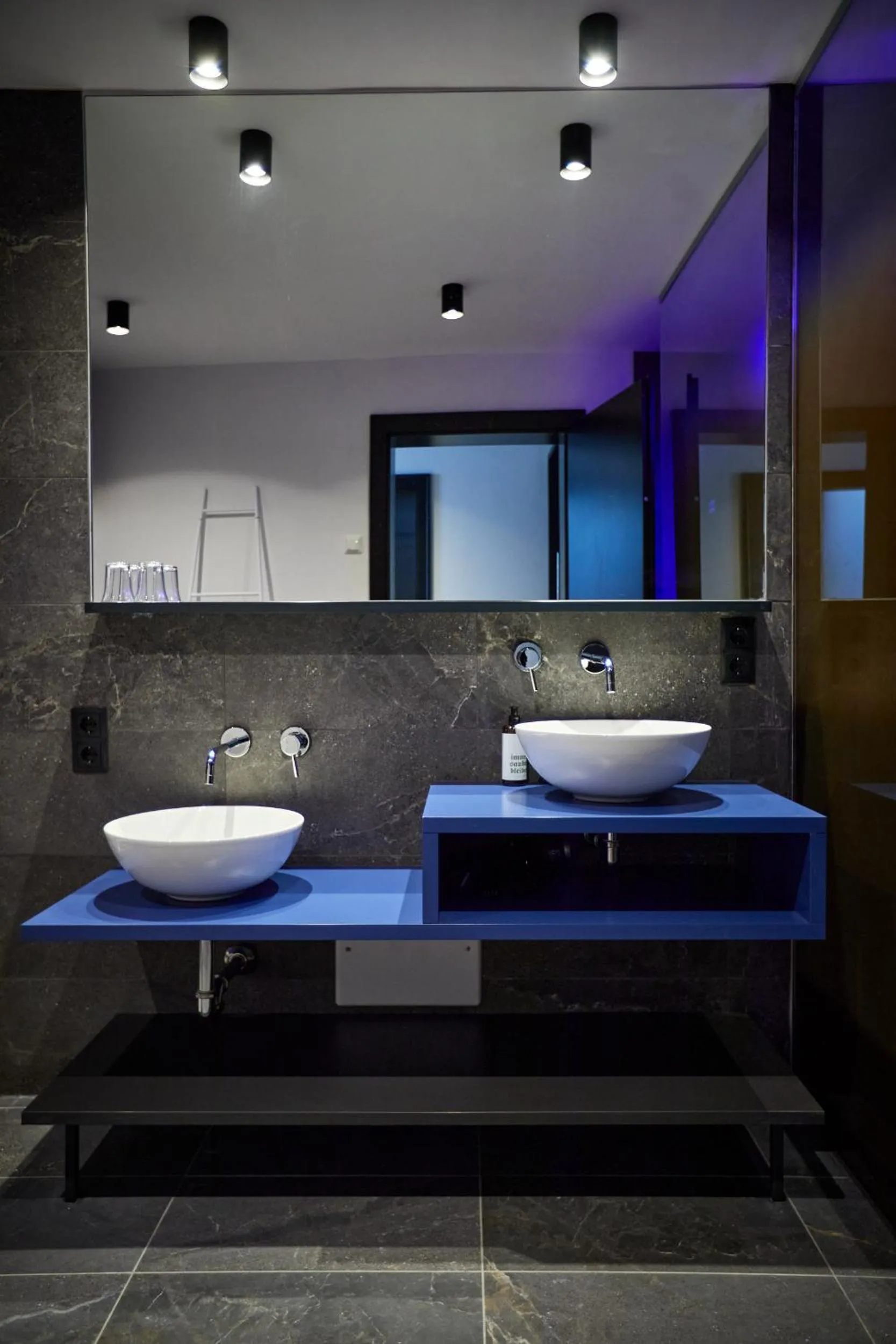 Bathroom in EdeR FriDa - Tuttiii KomPletti ALL inKlusiv