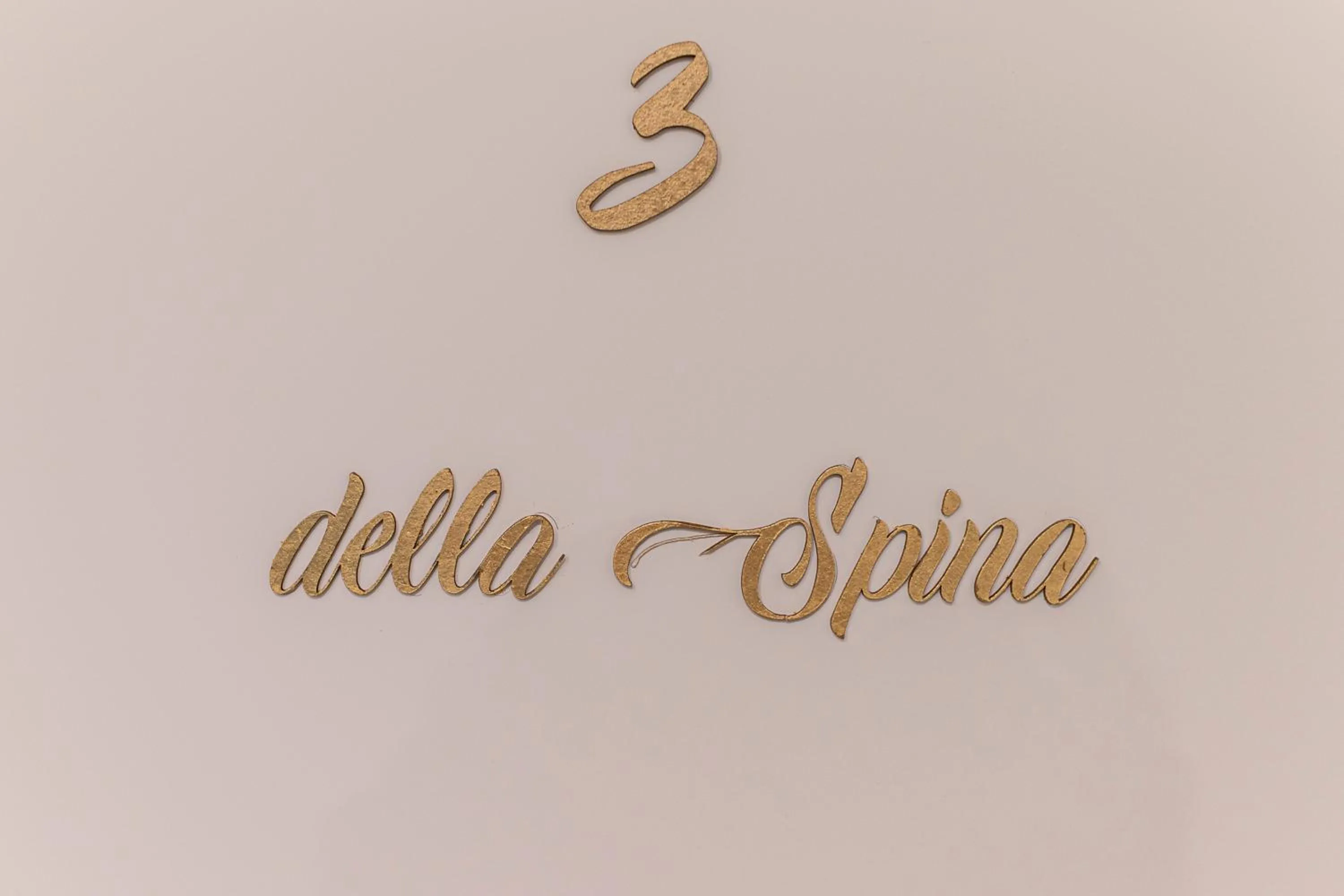 Logo/Certificate/Sign in La Lu cozy rooms 2