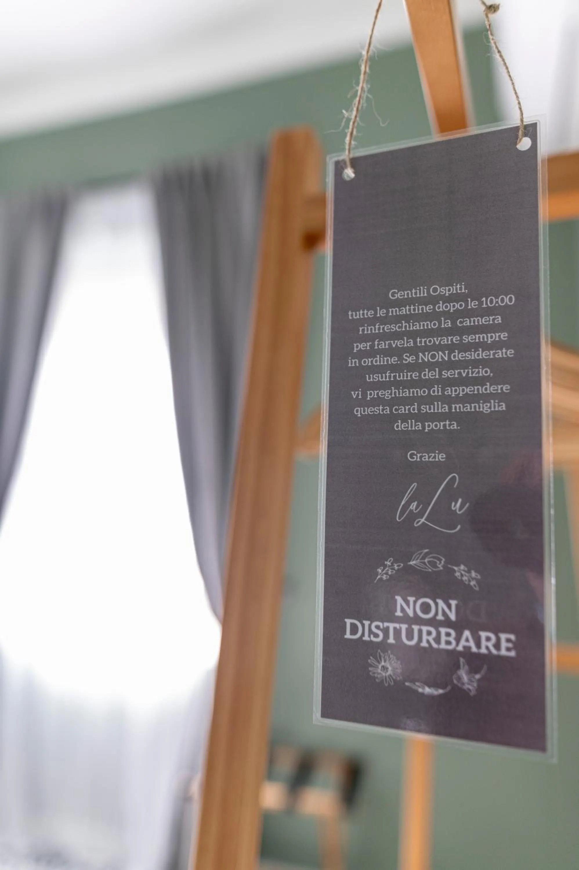 Decorative detail in La Lu cozy rooms 2