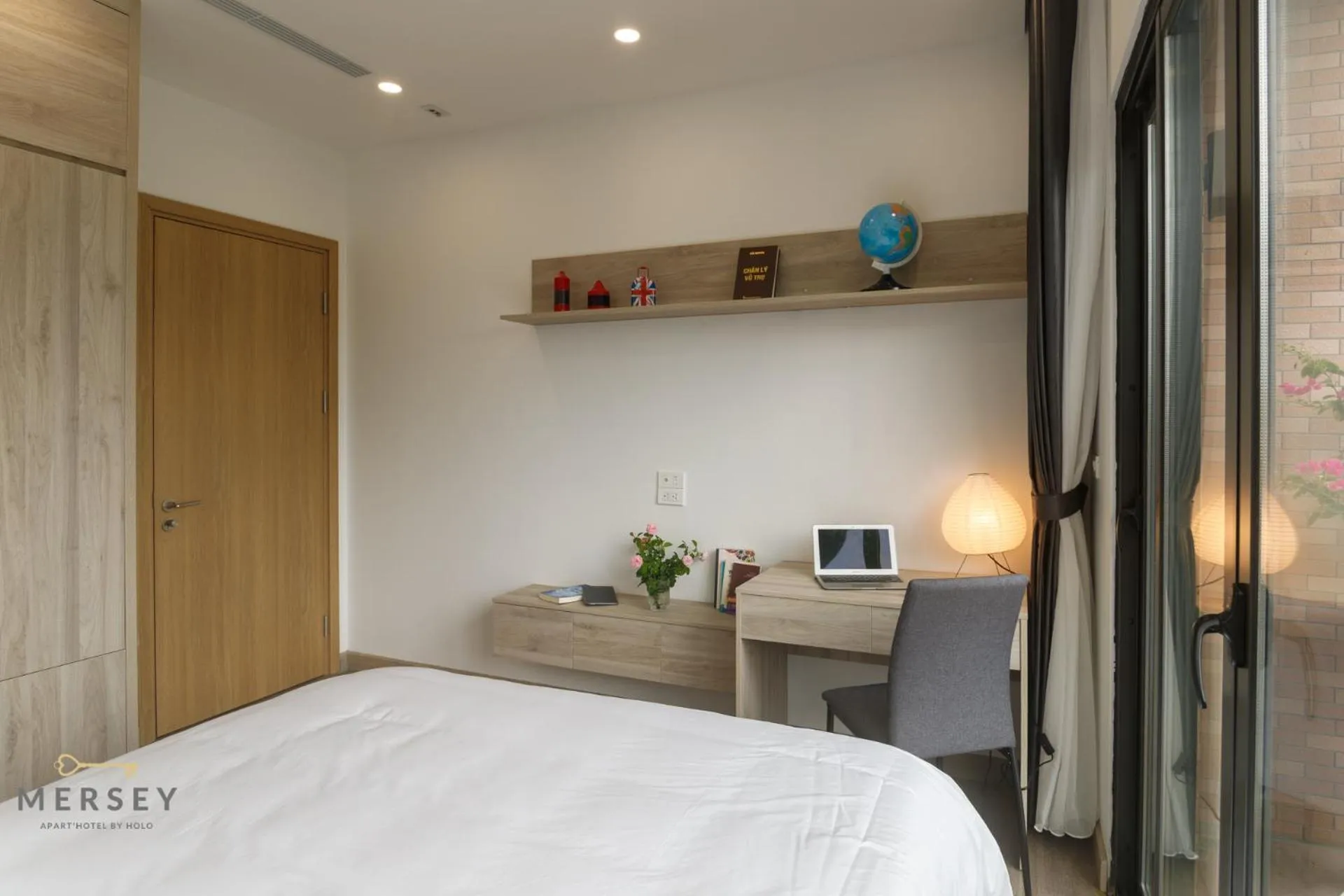 Bed in Mersey Central Hanoi Apart'Hotel