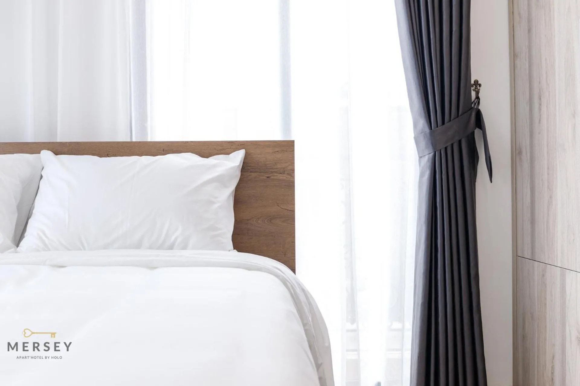 Bed in Mersey Central Hanoi Apart'Hotel