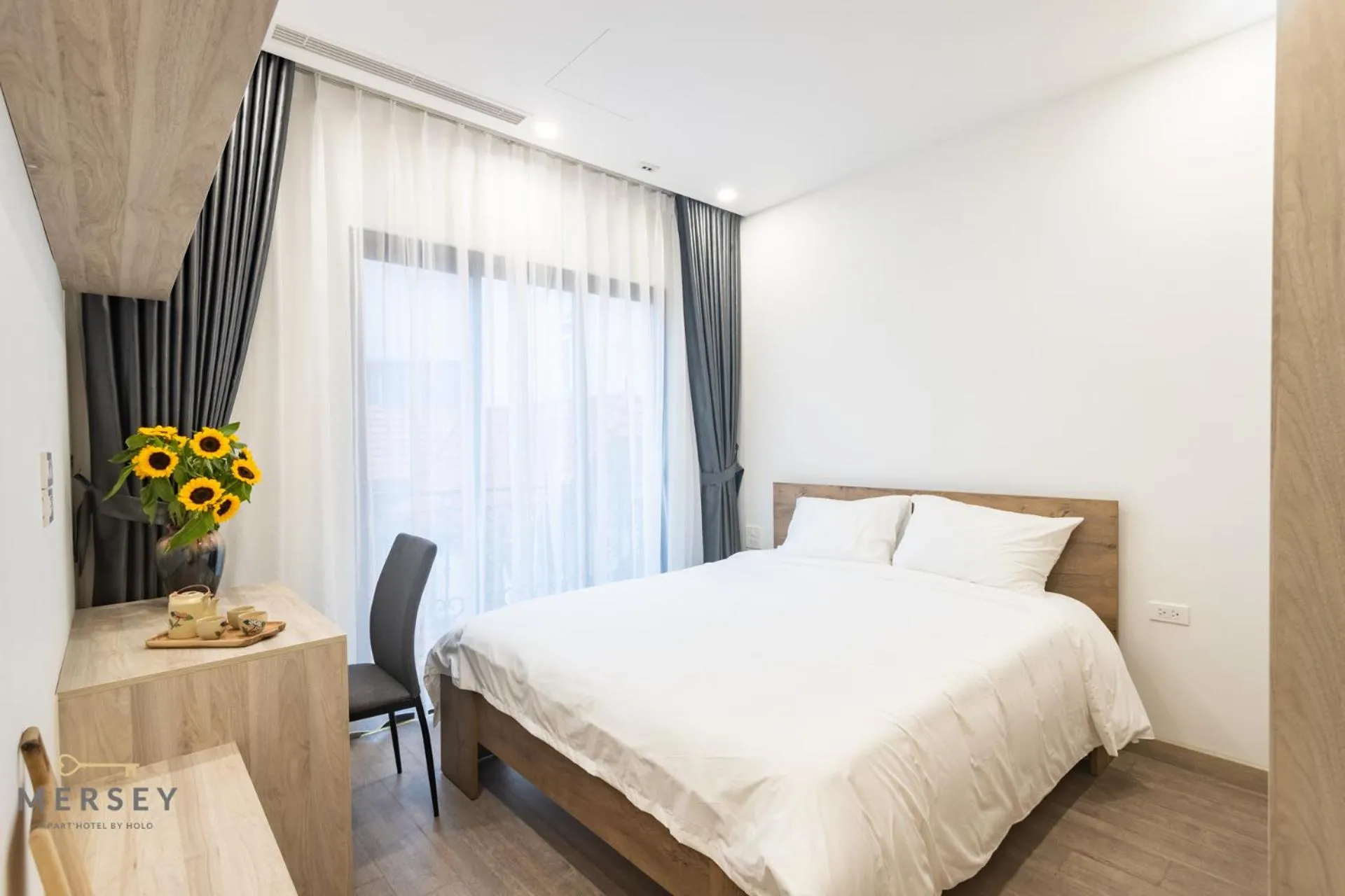 Bed in Mersey Central Hanoi Apart'Hotel