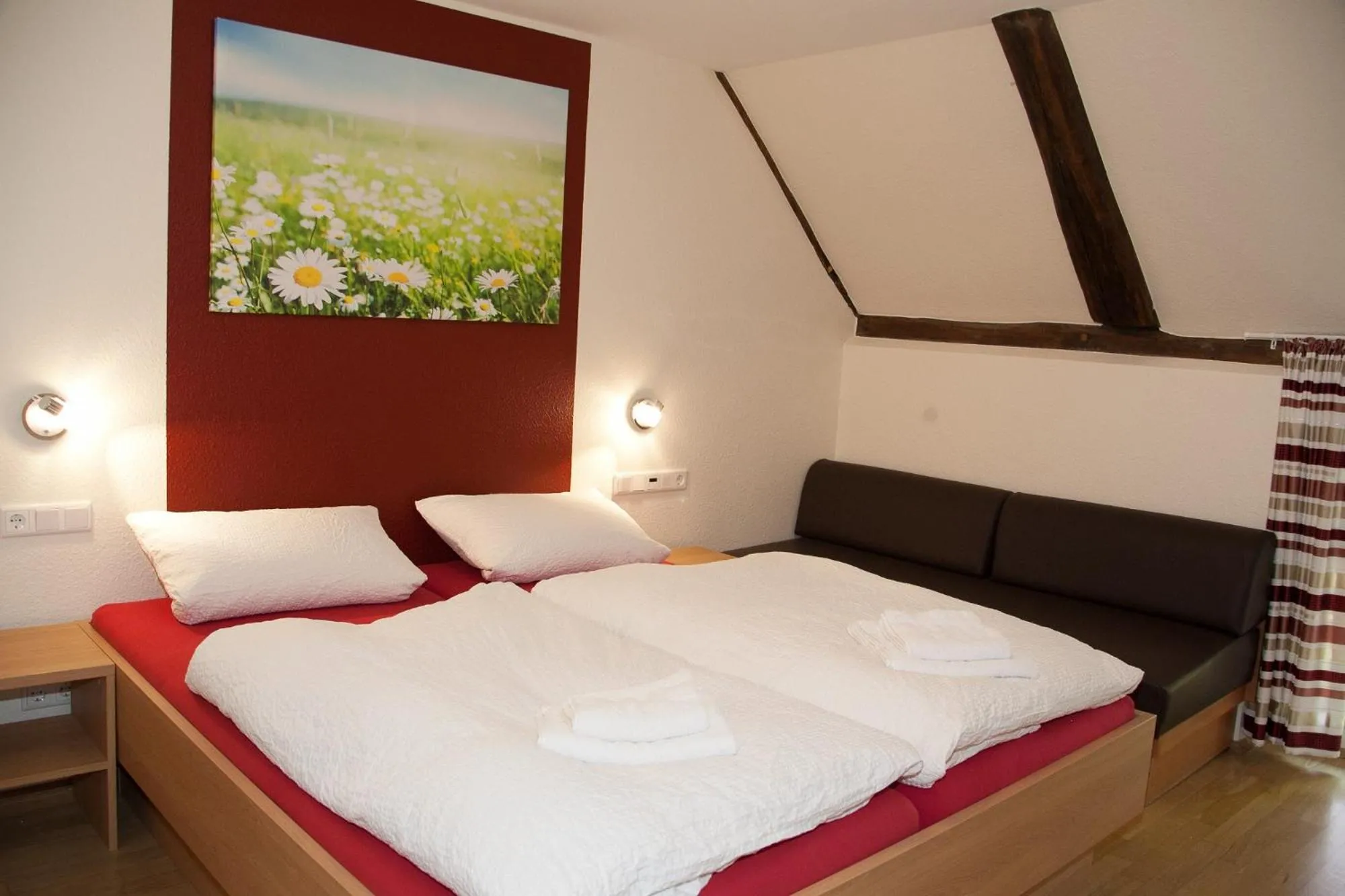 Bed in Bettmann regional Einkaufen & Bauernhofurlaub