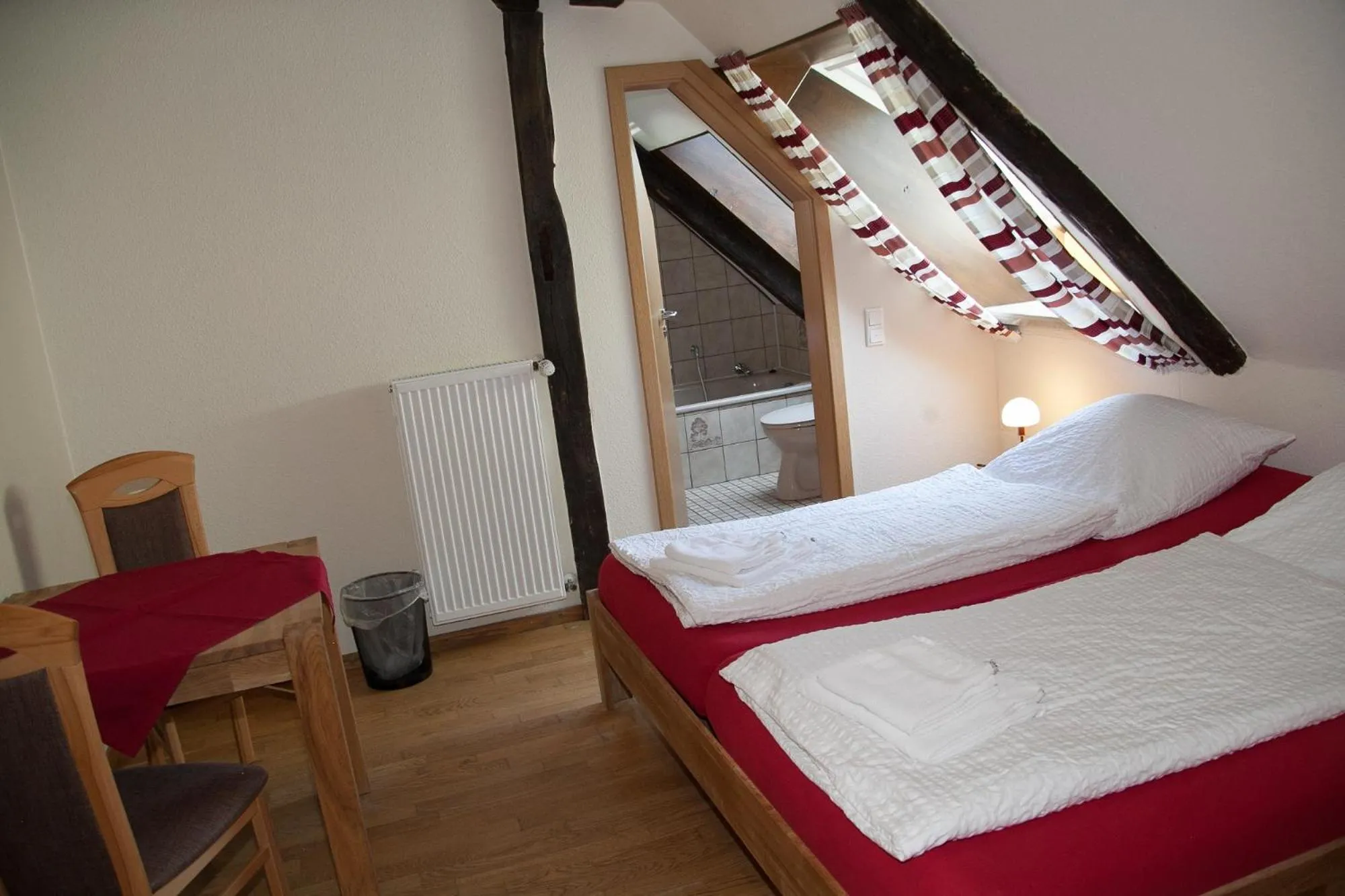 Bed in Bettmann regional Einkaufen & Bauernhofurlaub