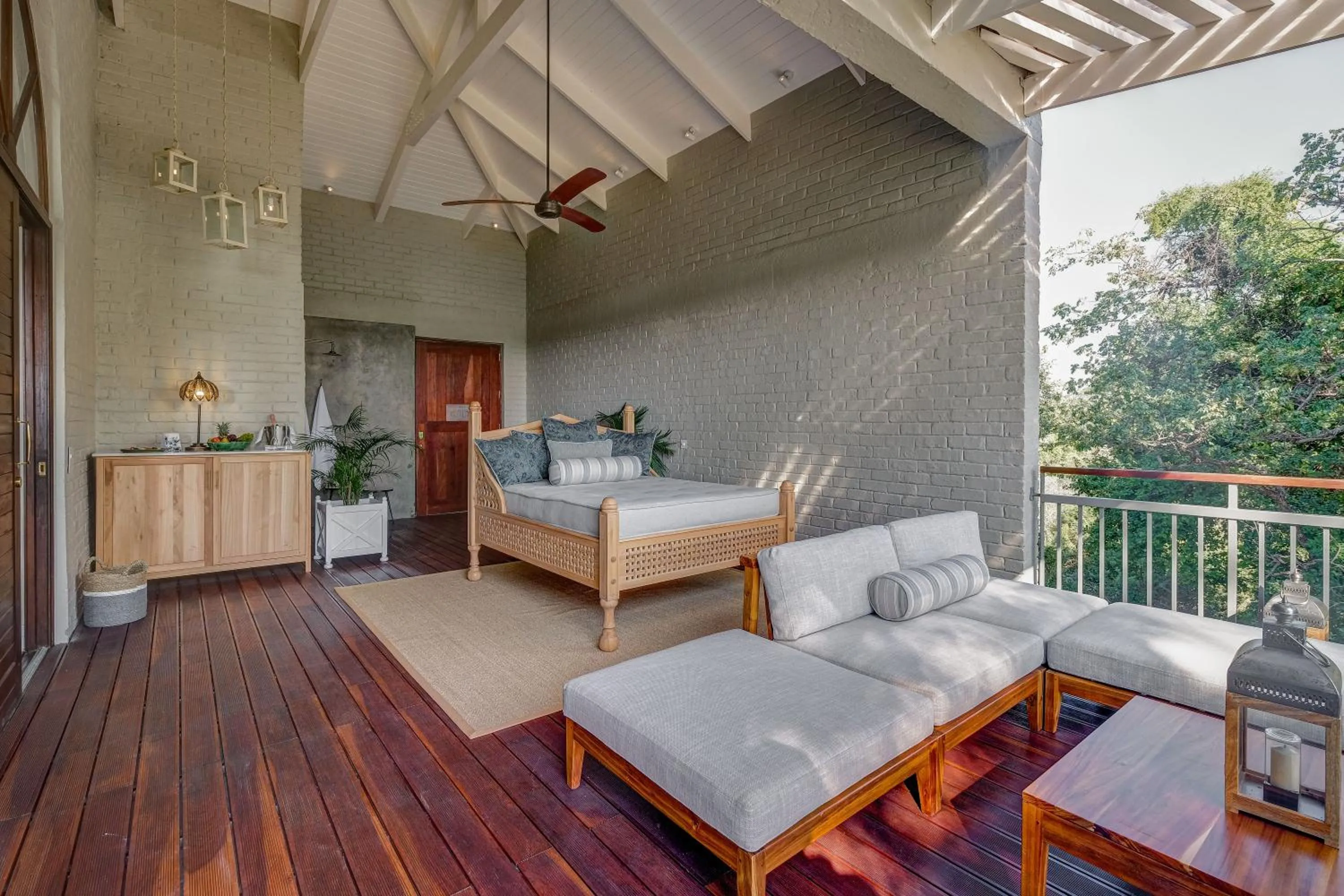 Balcony/Terrace in Palm River Hotel