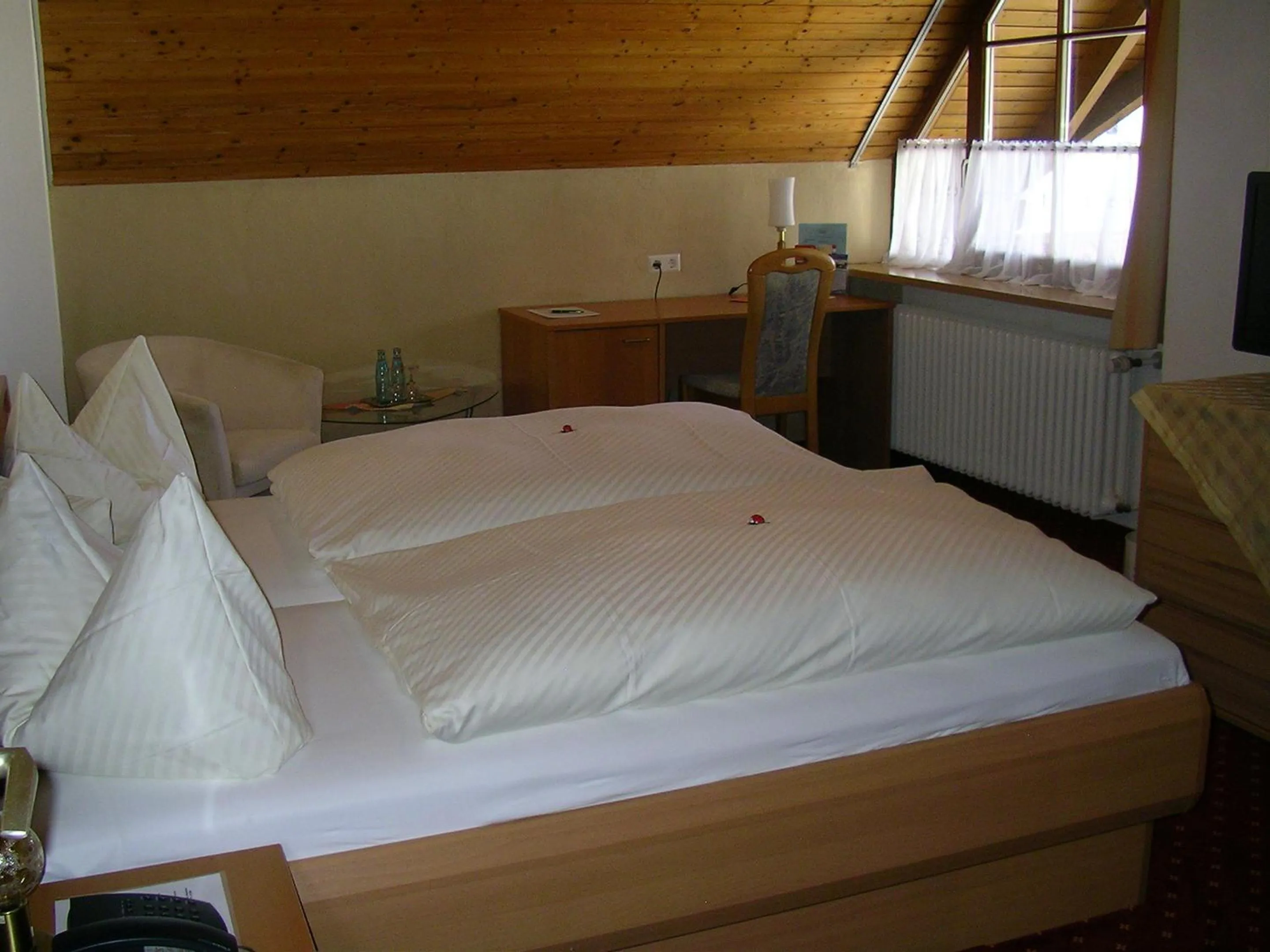 Photo of the whole room, Bed in Hotel Landgasthof Kranz