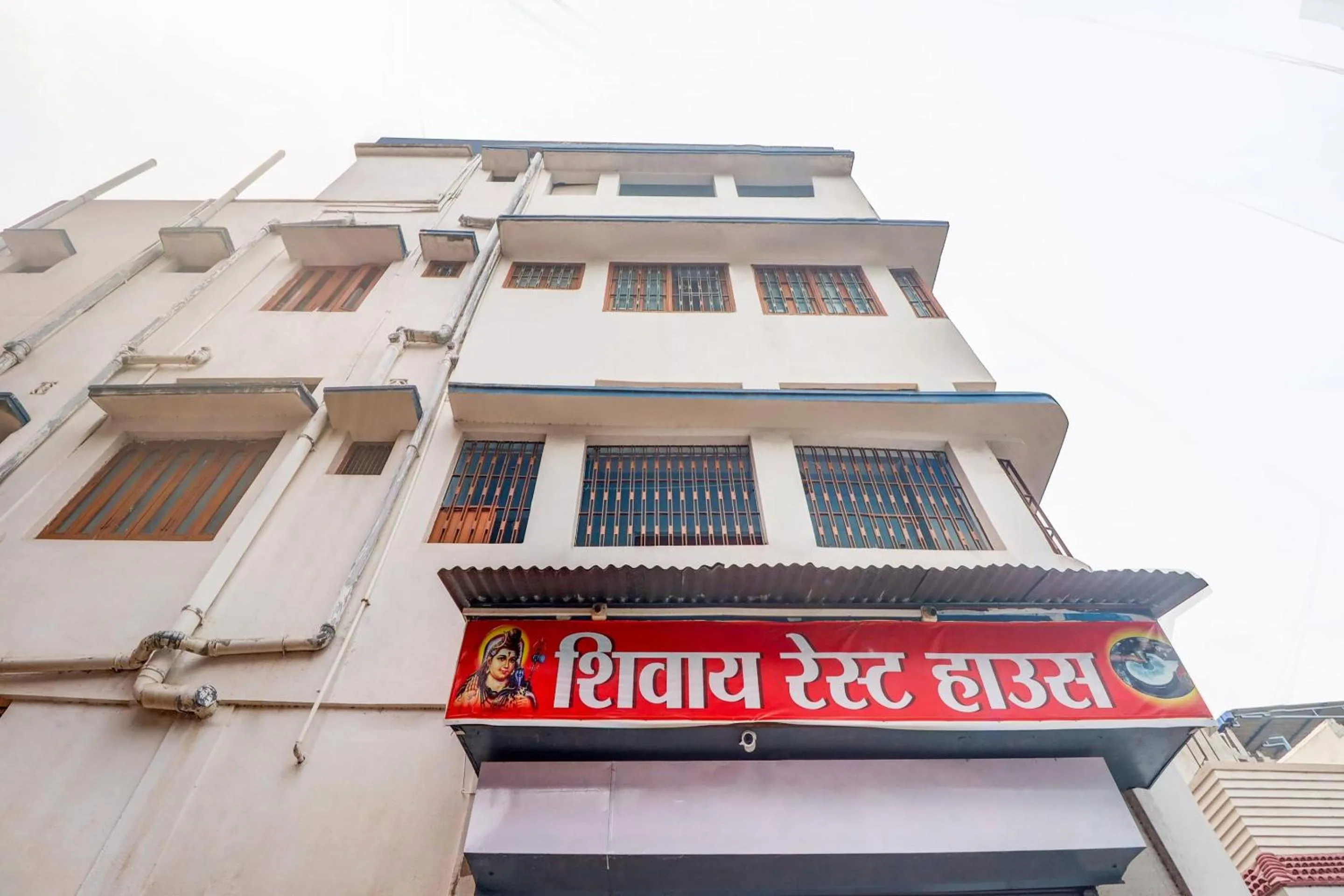 Facade/entrance in Hotel O Shivaye Rest House