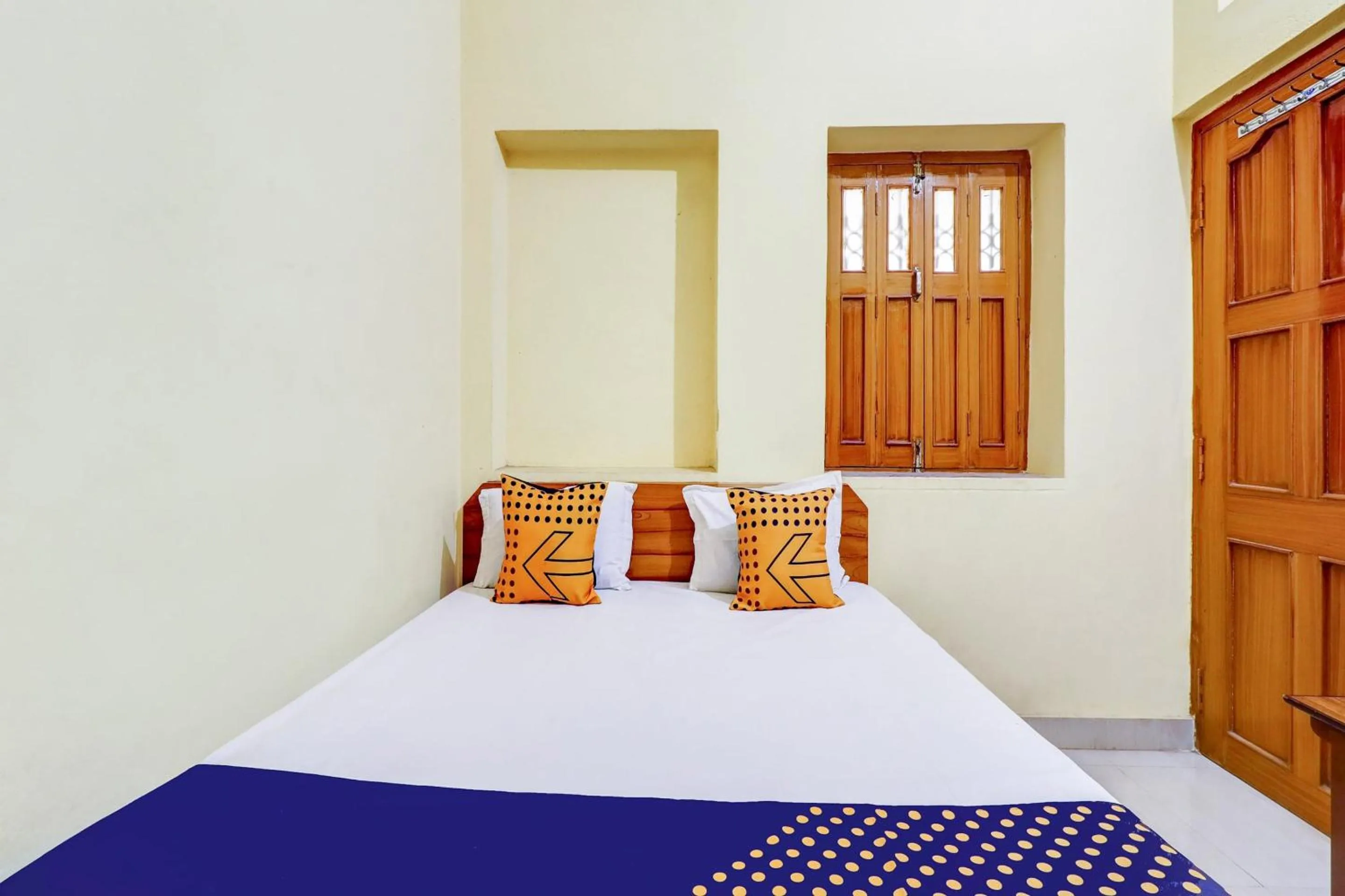 Bedroom, Bed in Hotel O Shivaye Rest House