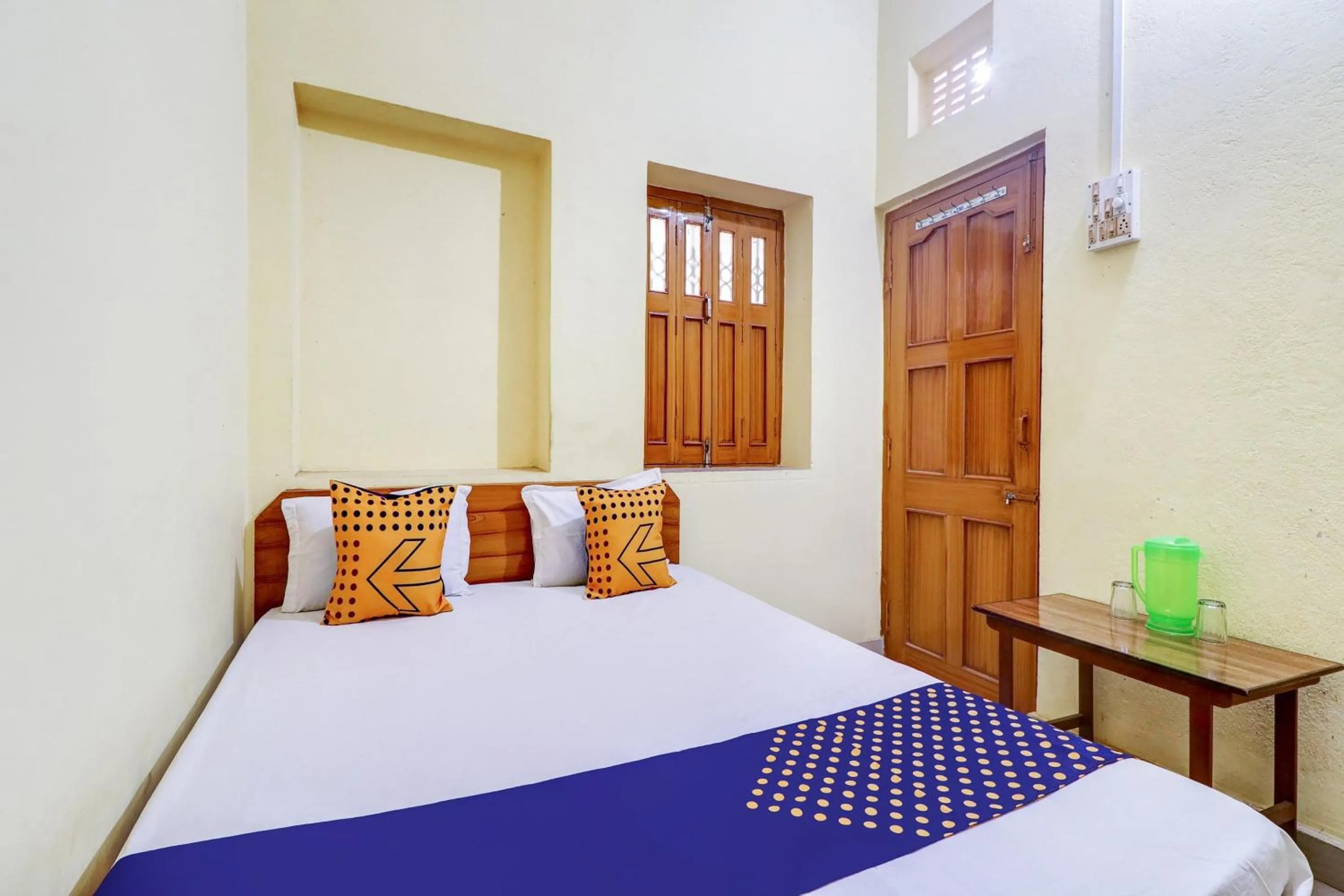 Bedroom, Bed in Hotel O Shivaye Rest House