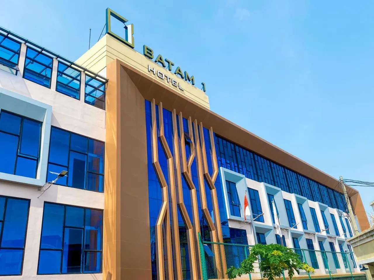 Property building in BATAM 1 HOTEL