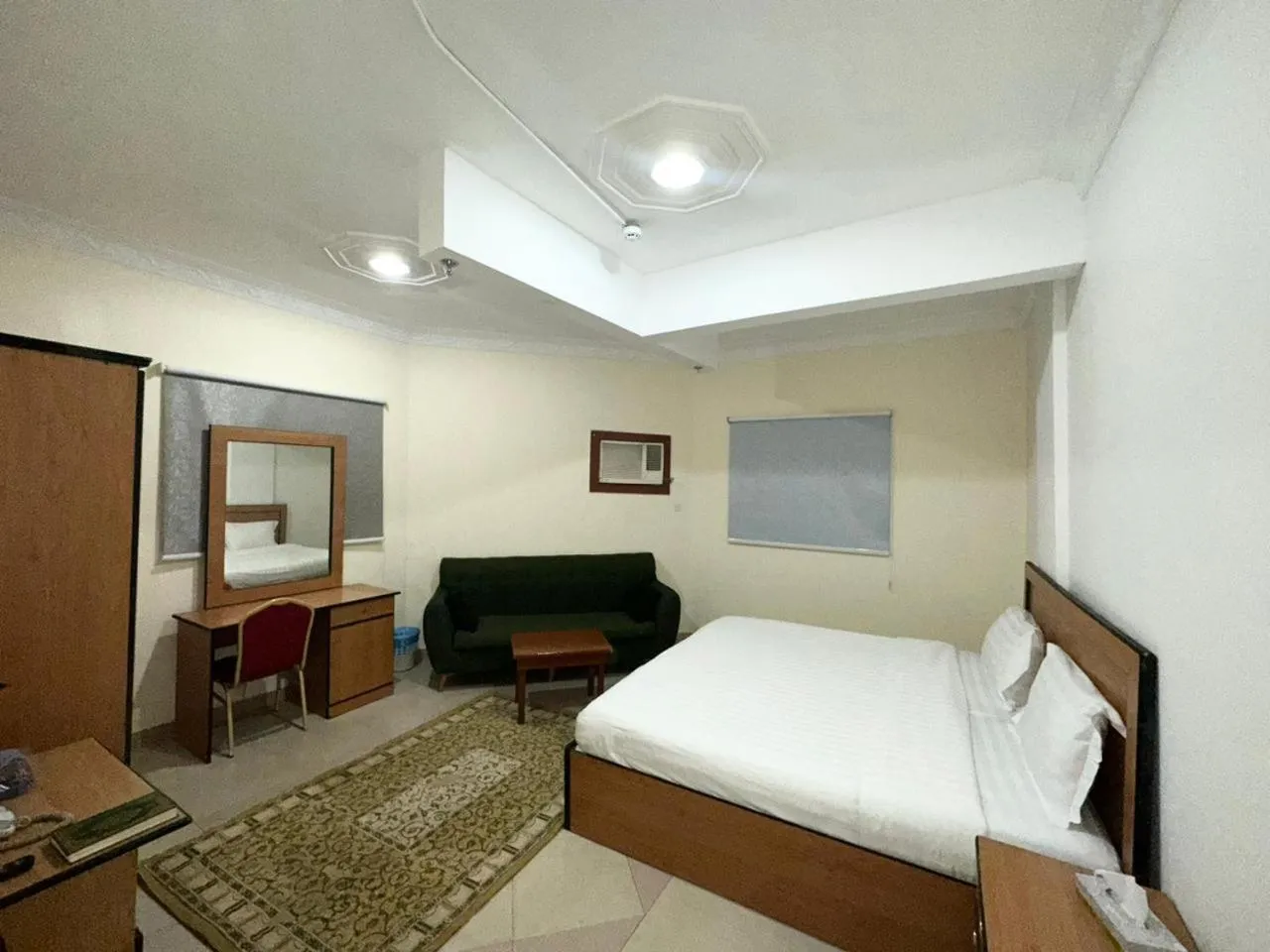 Bed in Golden Quba 1