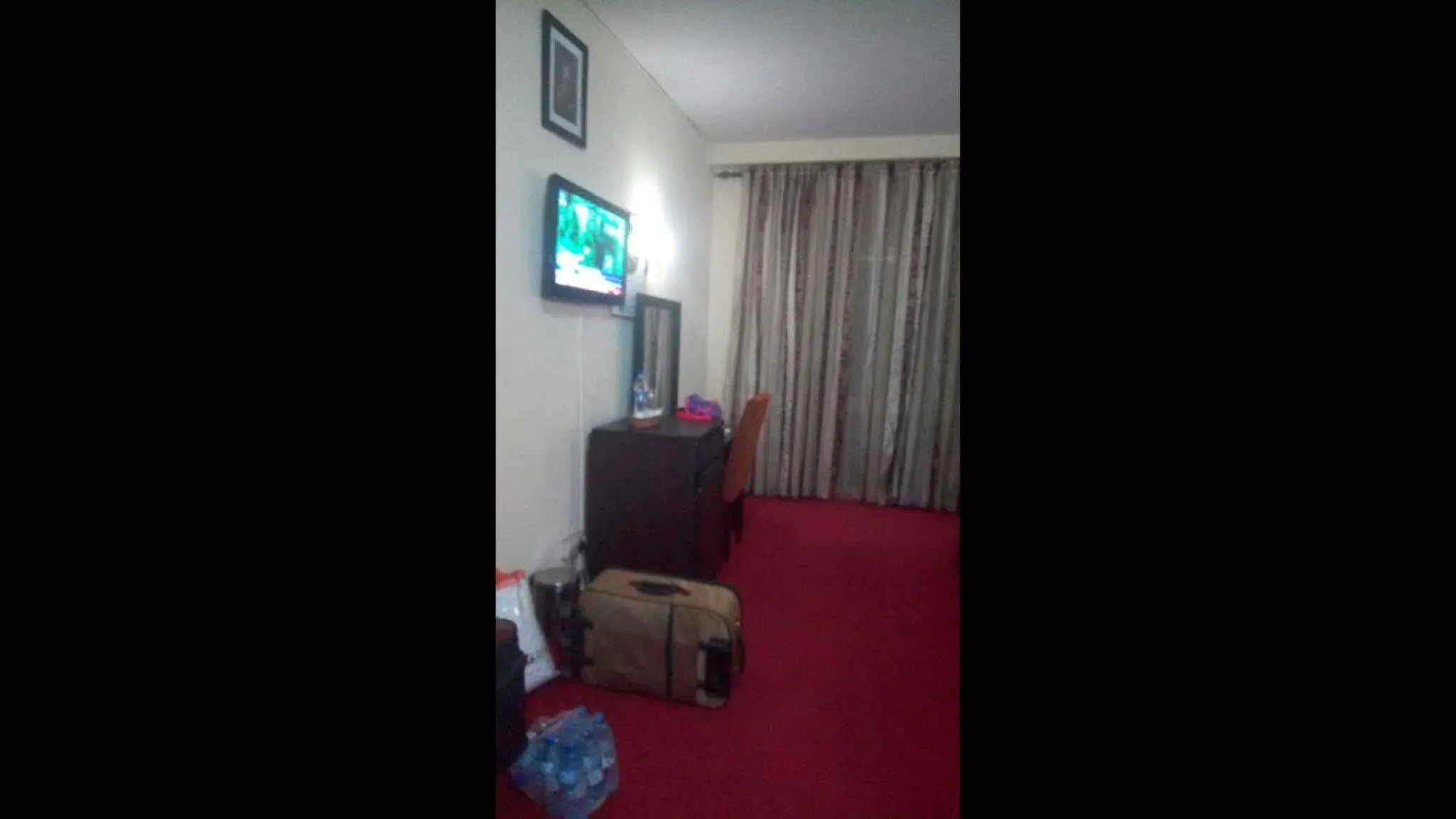 Communal lounge/ TV room in Premier Hotel-ibadan