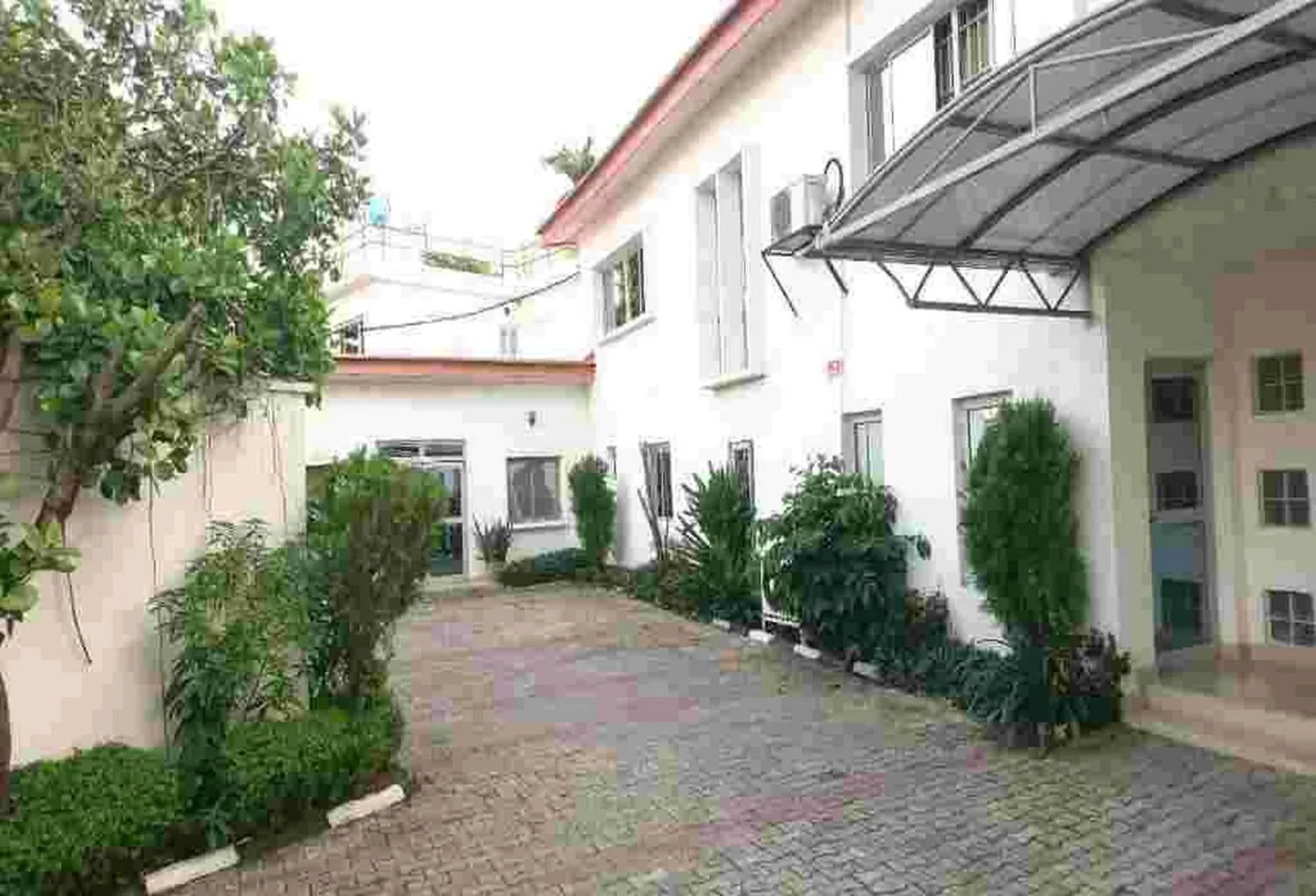 Room in Lodge - Ambassadors Hotel Ikoyi