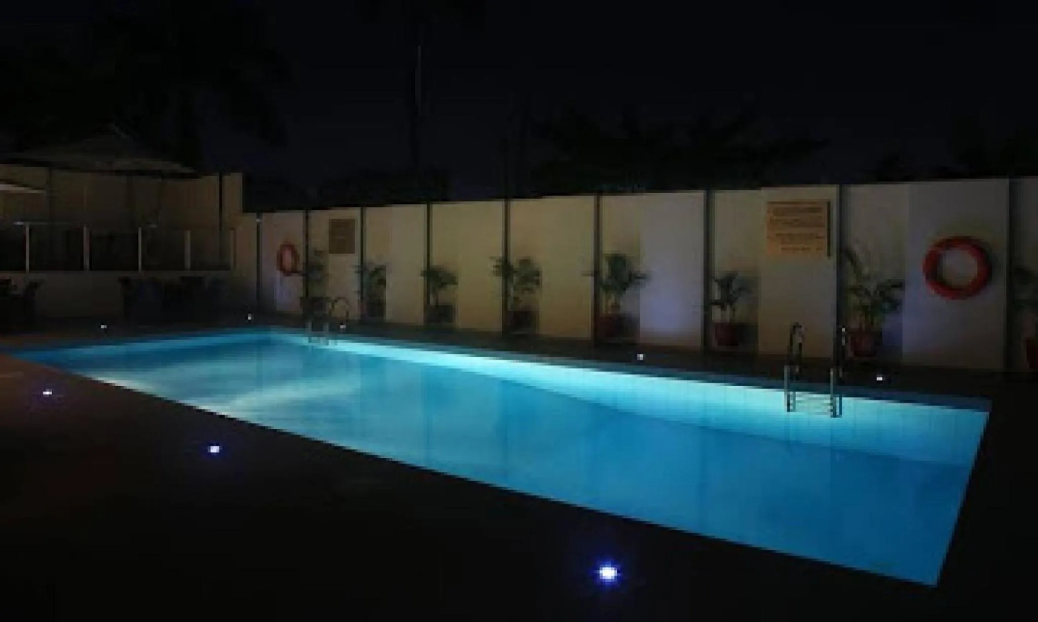 Swimming pool in The Providence Hotel by Mantis