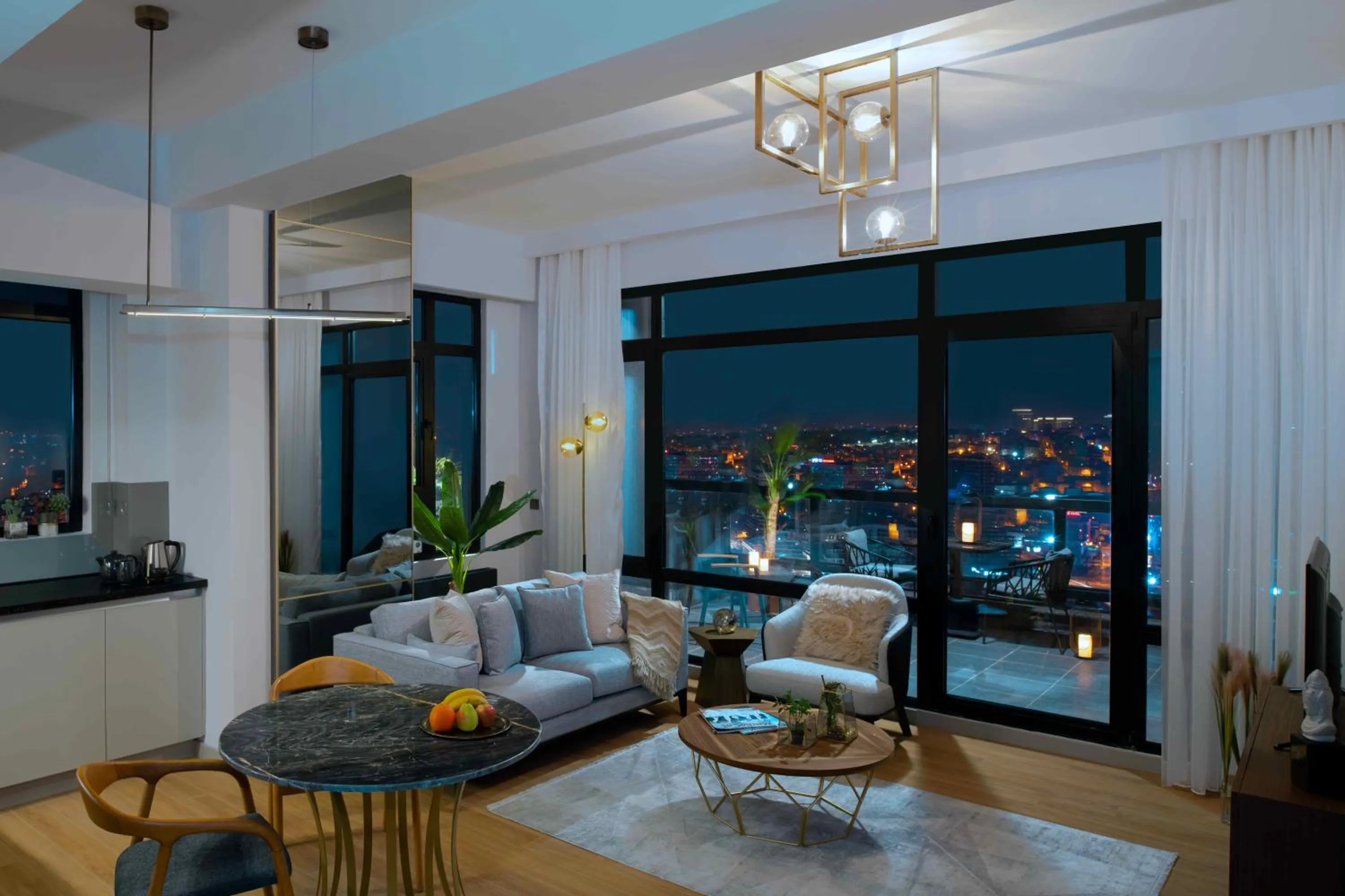 Night in G Tower Furnished Apartment Rentals