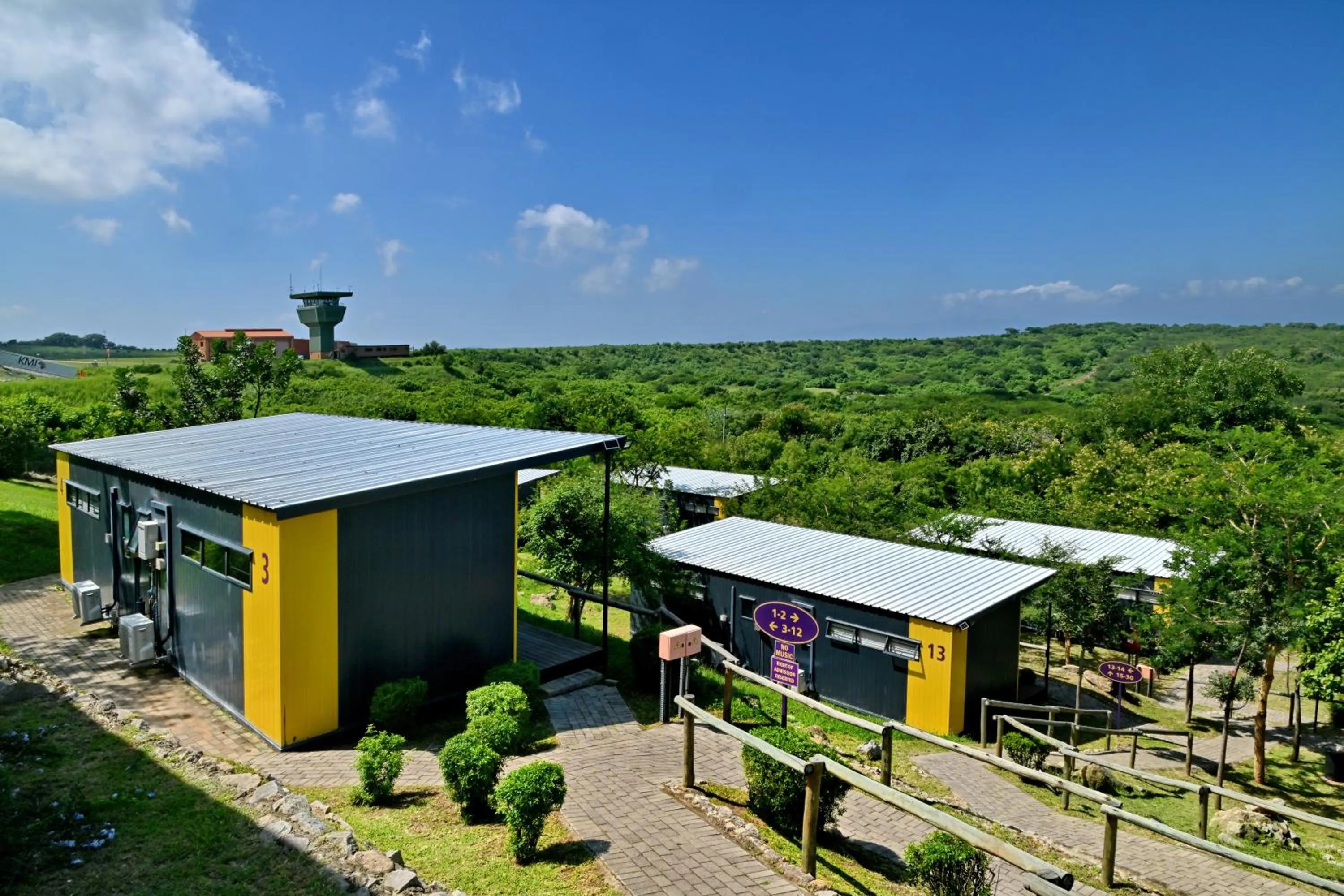 Property building in SleepOver KMIA