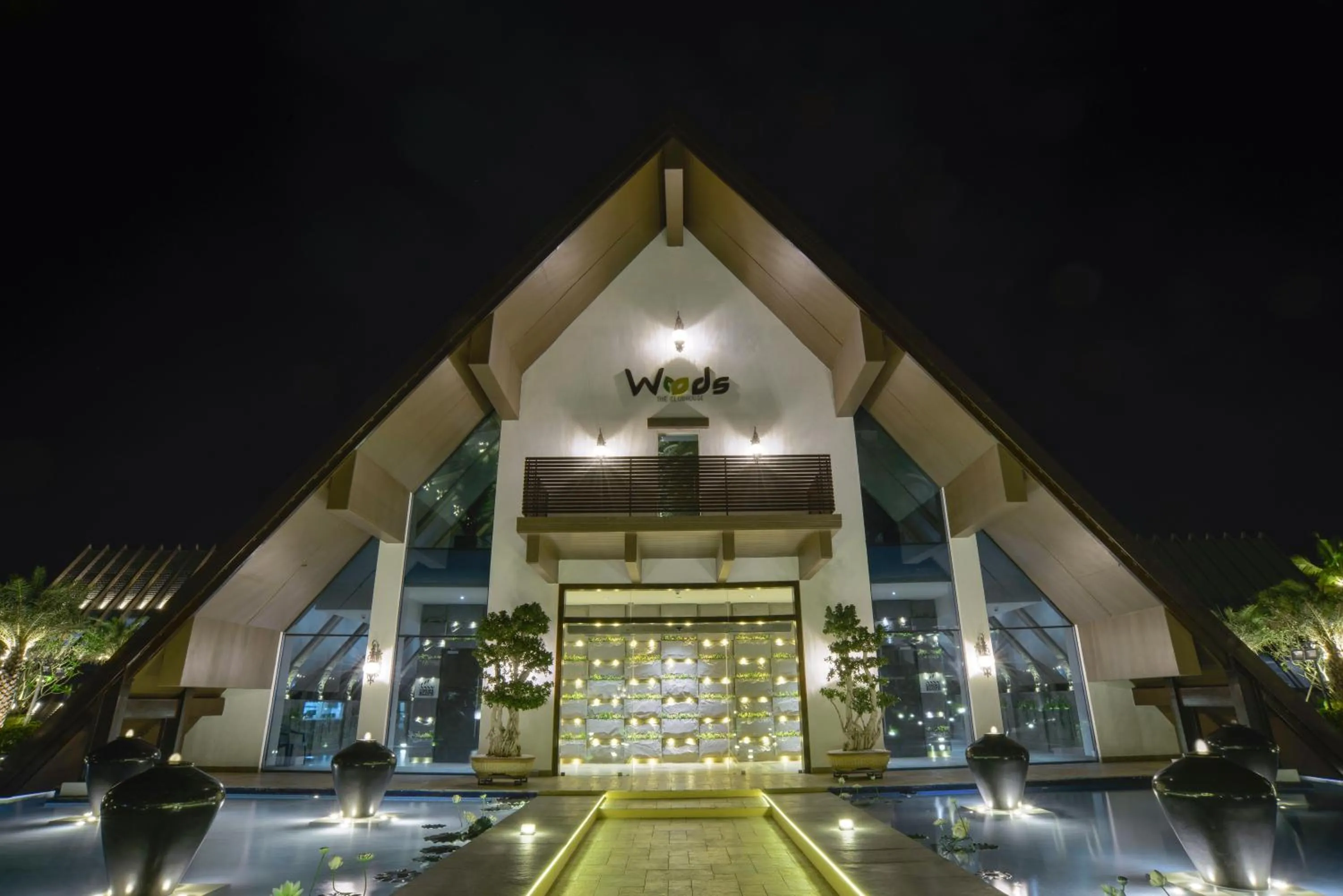 Facade/entrance in WOODS - Mangalyam Meadows