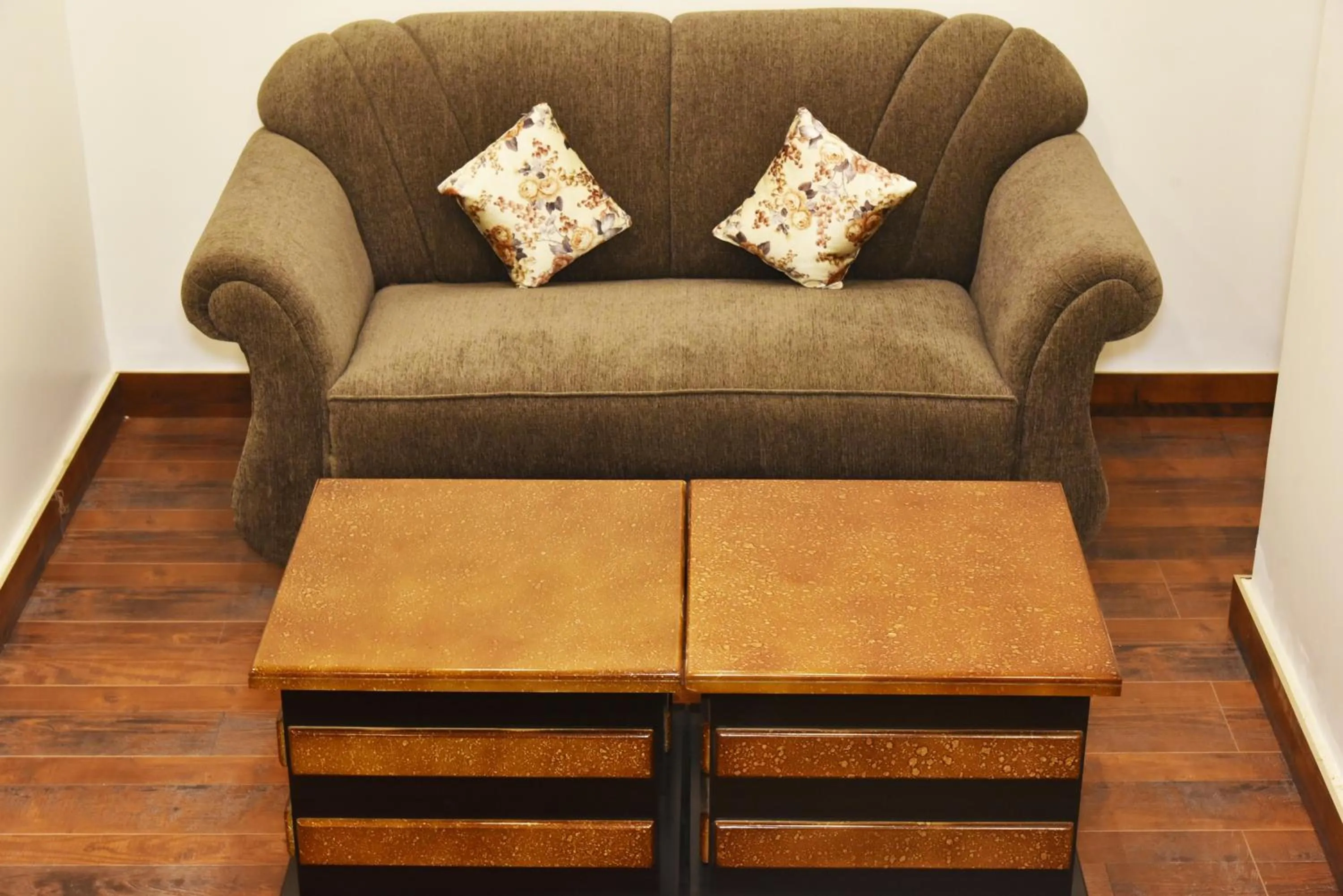 Seating area in Hotel Hollywood Heights near Railway station