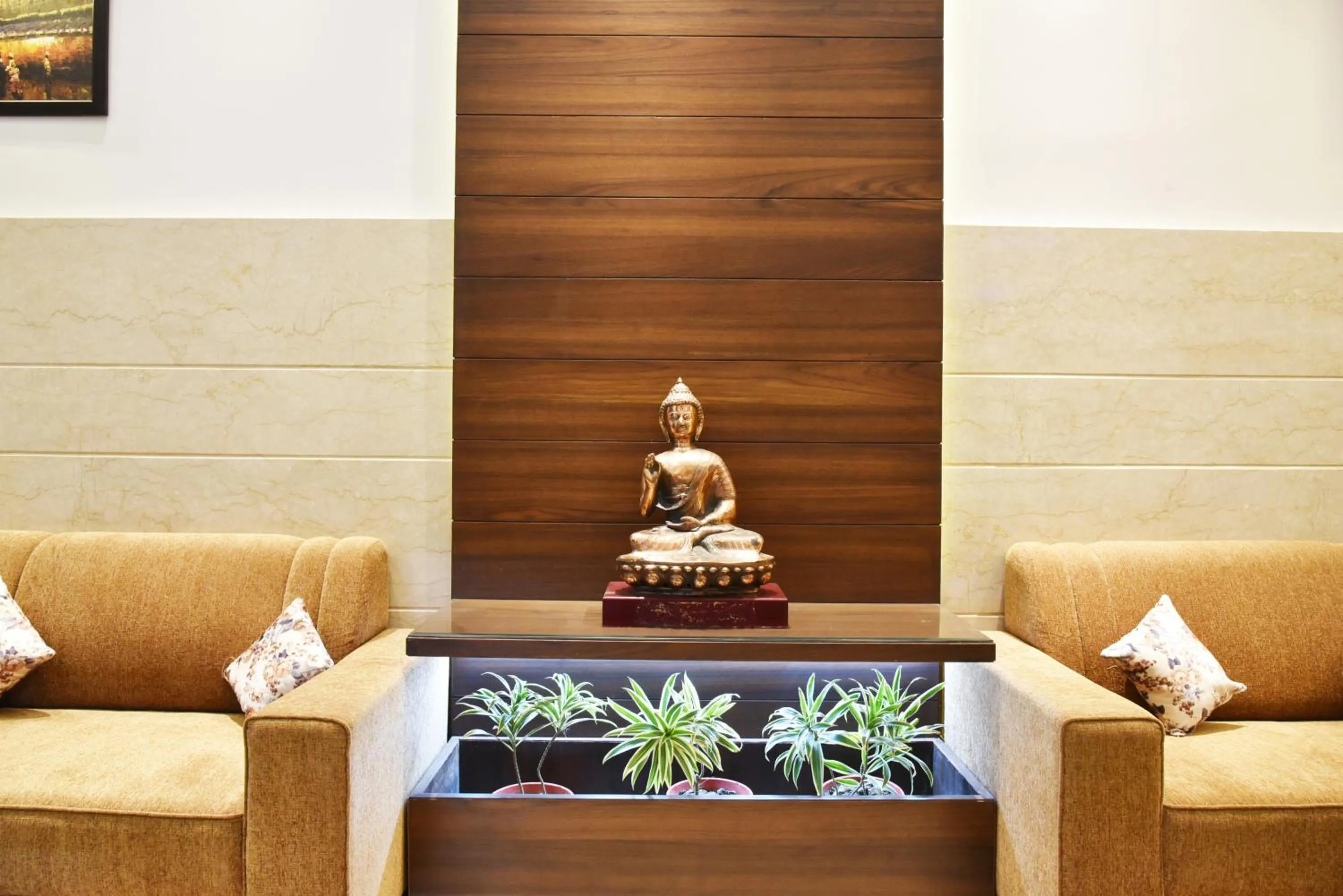 Staff in Hotel Hollywood Heights near Railway station