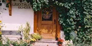 Facade/entrance in Gaestehaus Richter