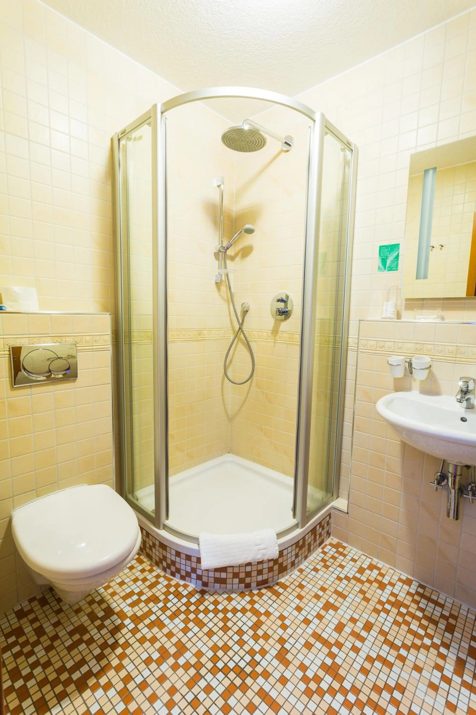 Shower in Hotel Römerhof