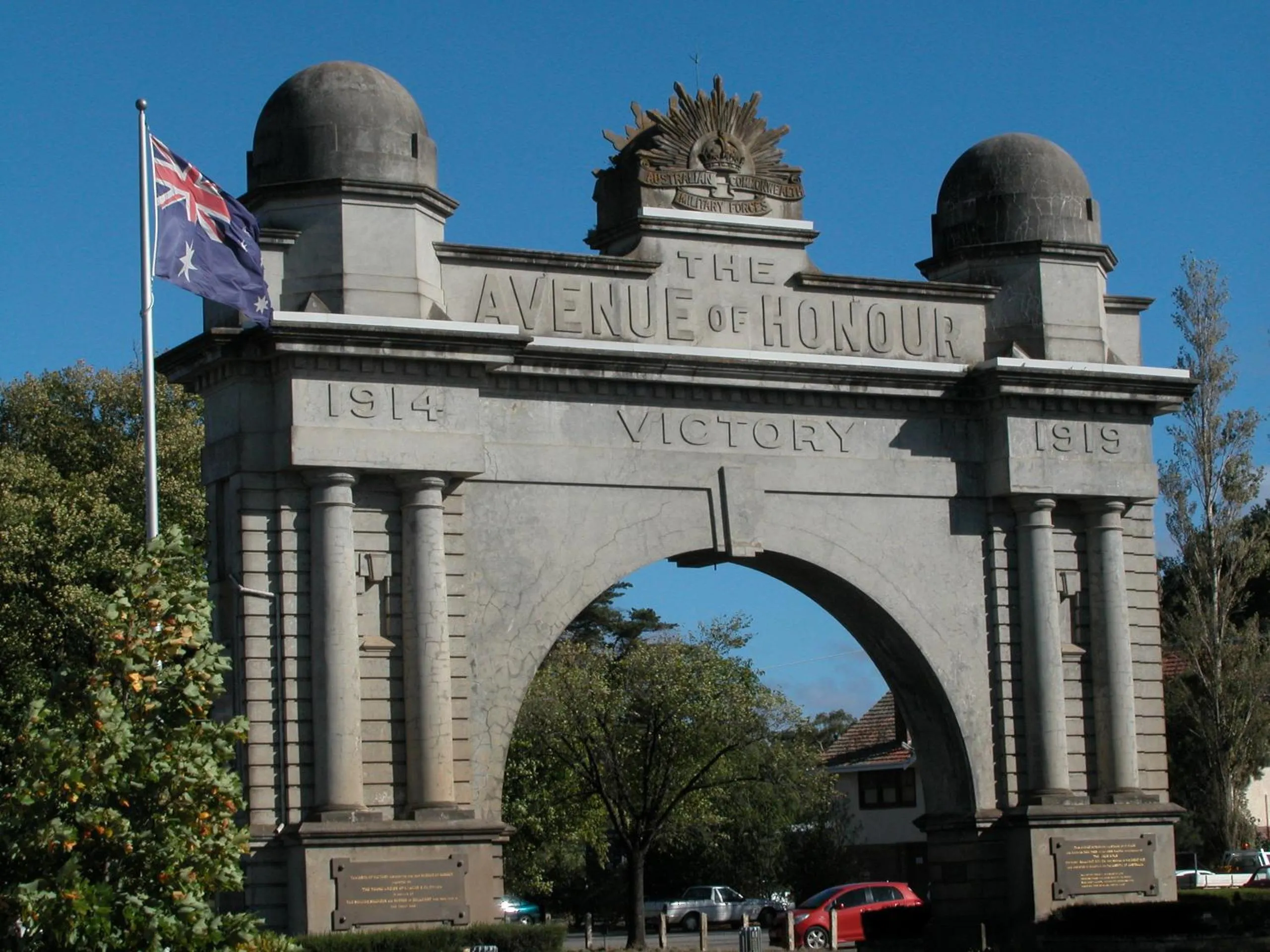 Nearby landmark in Ambassador Motor Inn