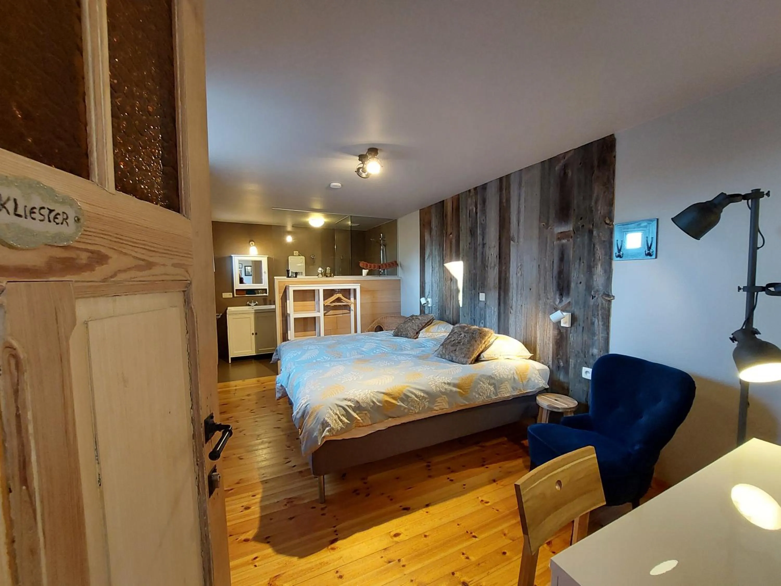 Bedroom, Bed in B&B Stefans Pottery