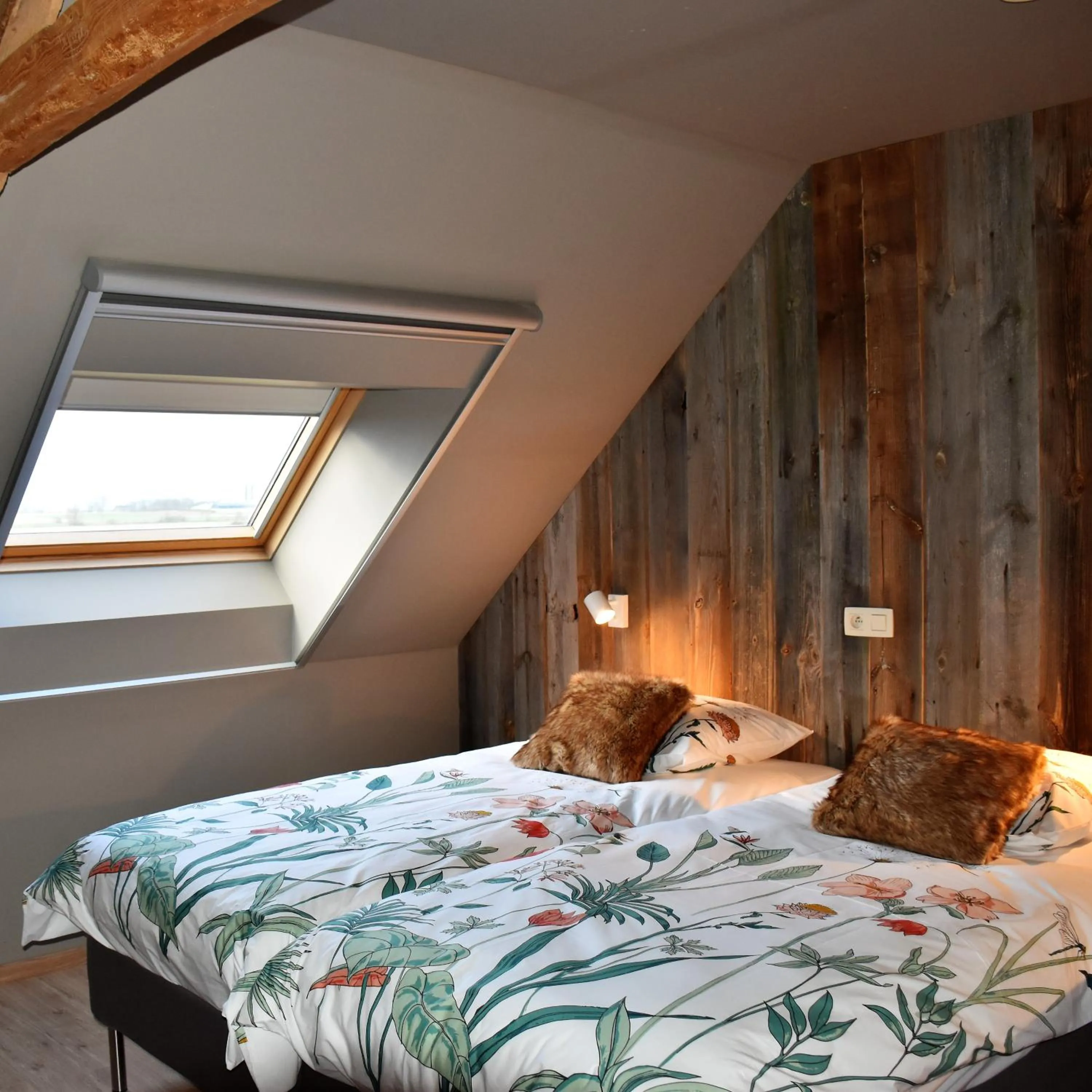 Bed in B&B Stefans Pottery