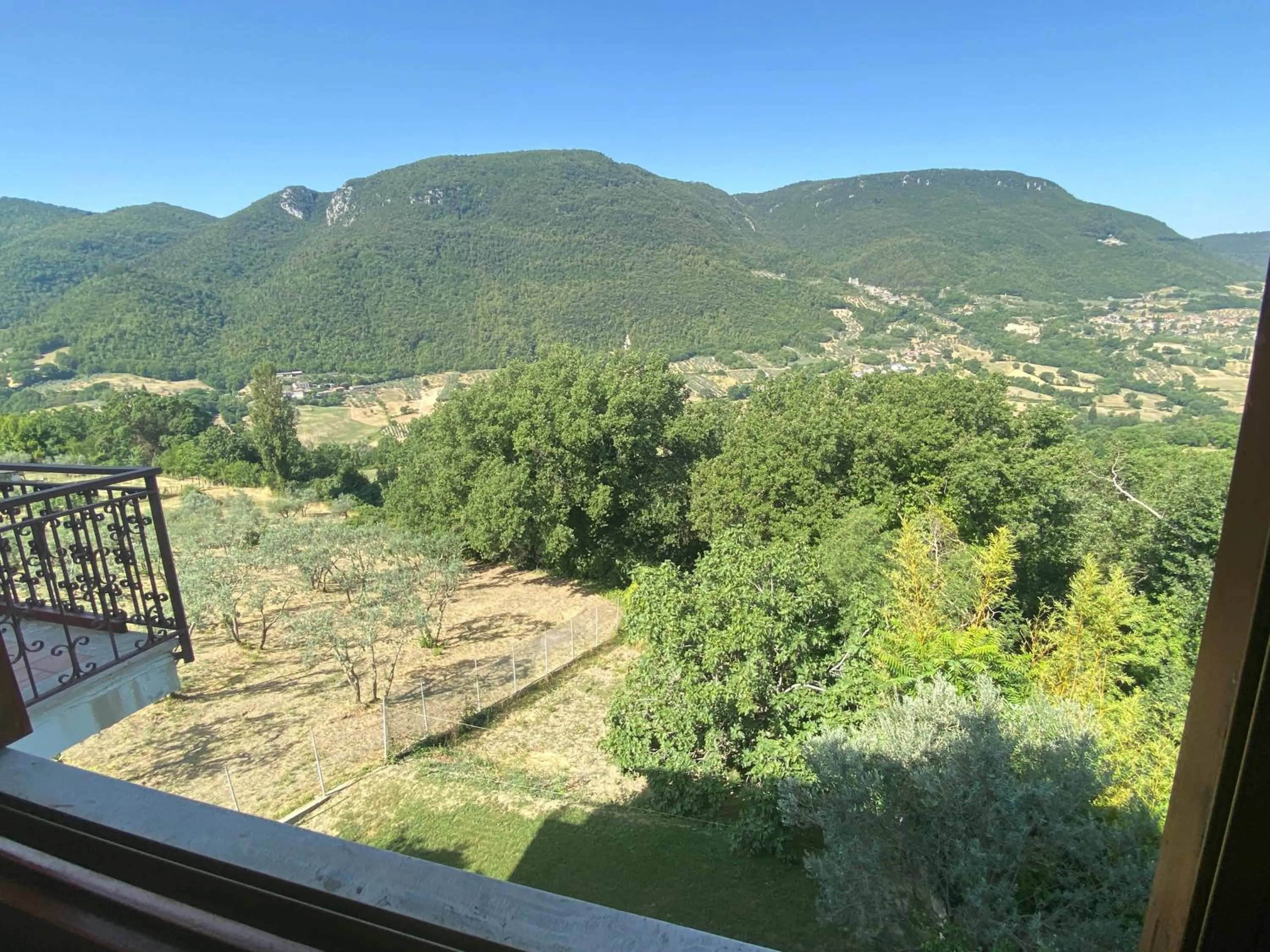 Mountain view in B&B Rox e Claudia