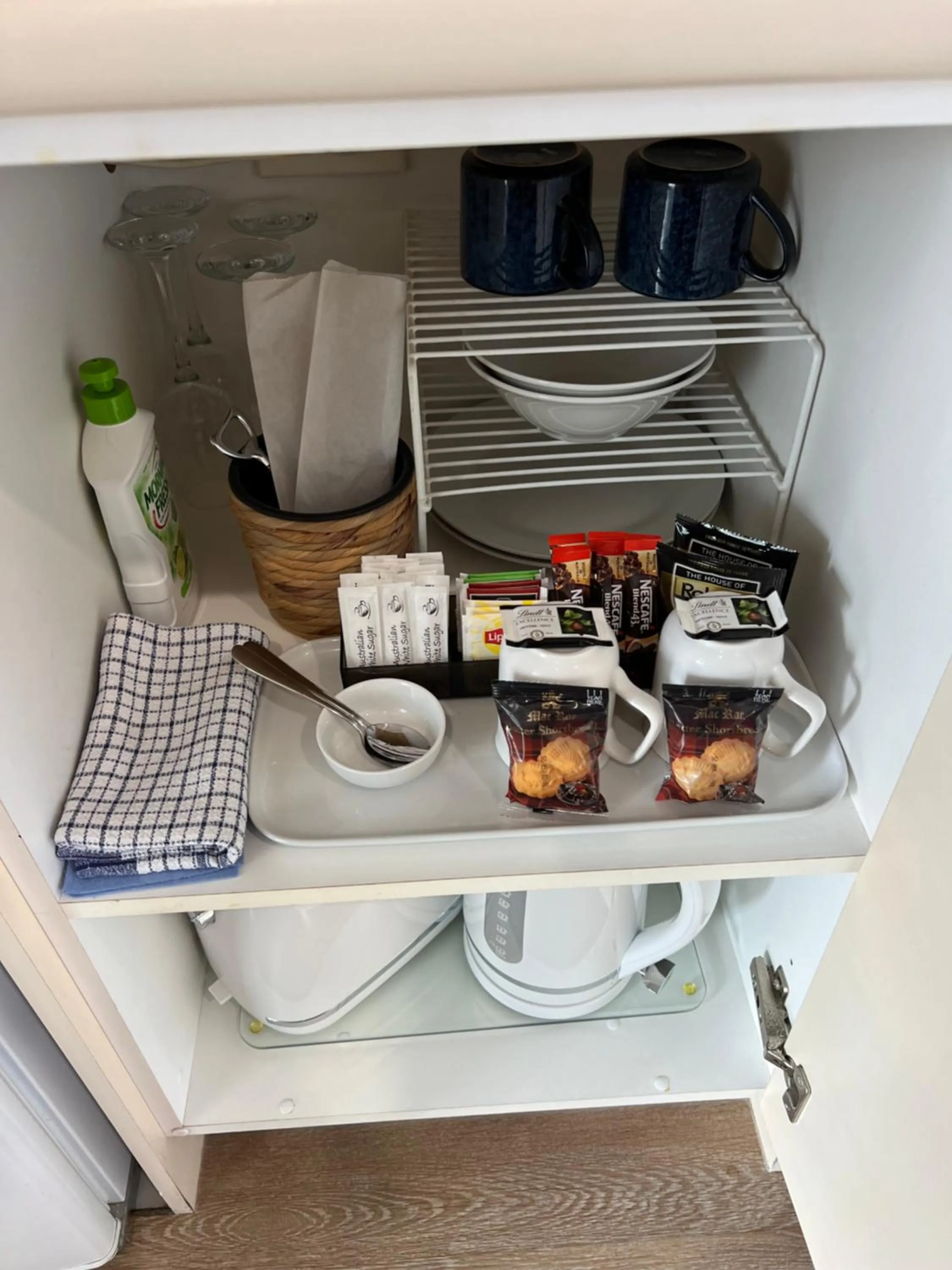 Coastal Waters Motor Inn