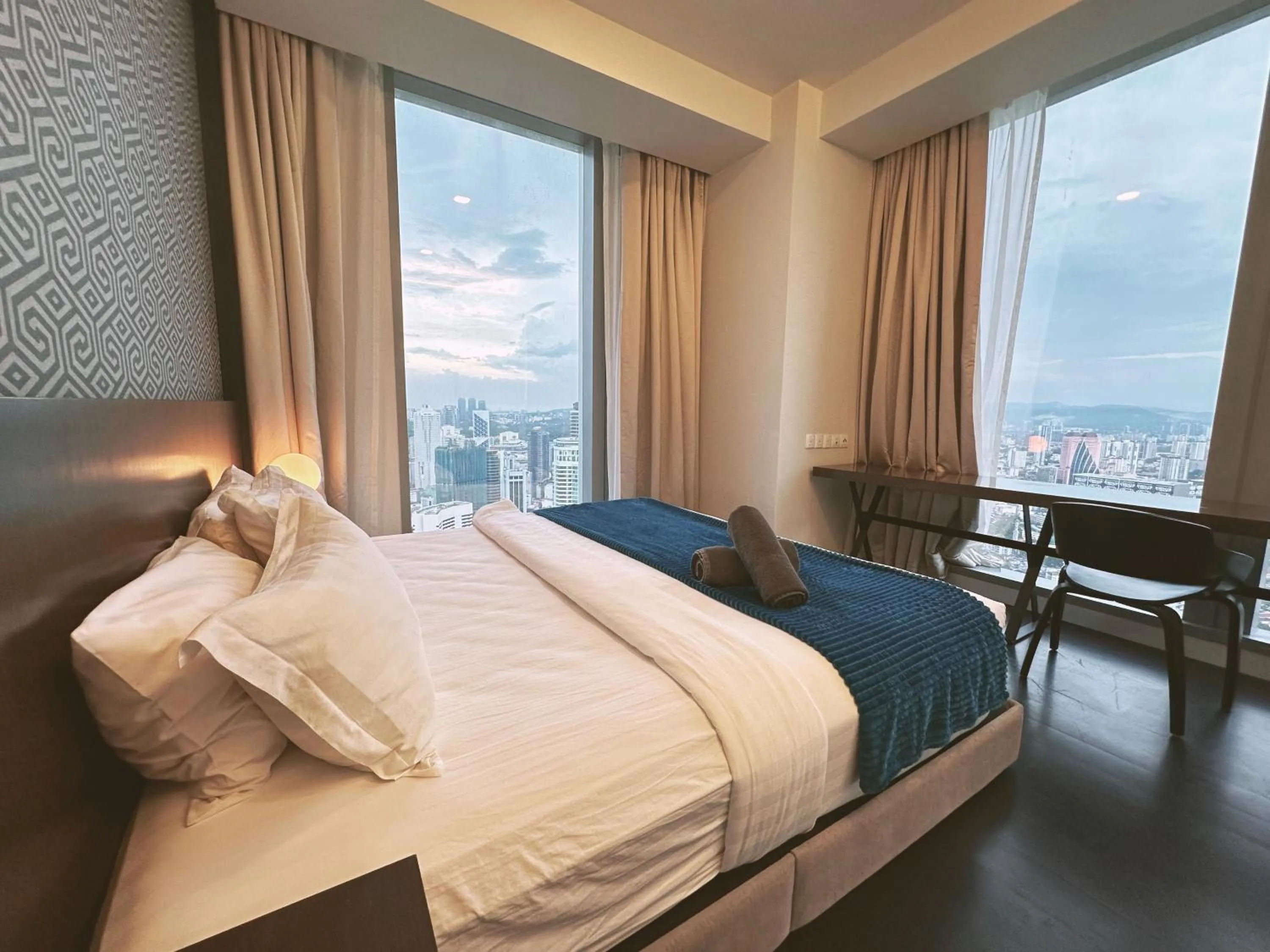 Bed in Tropicana The Residence By Klcc