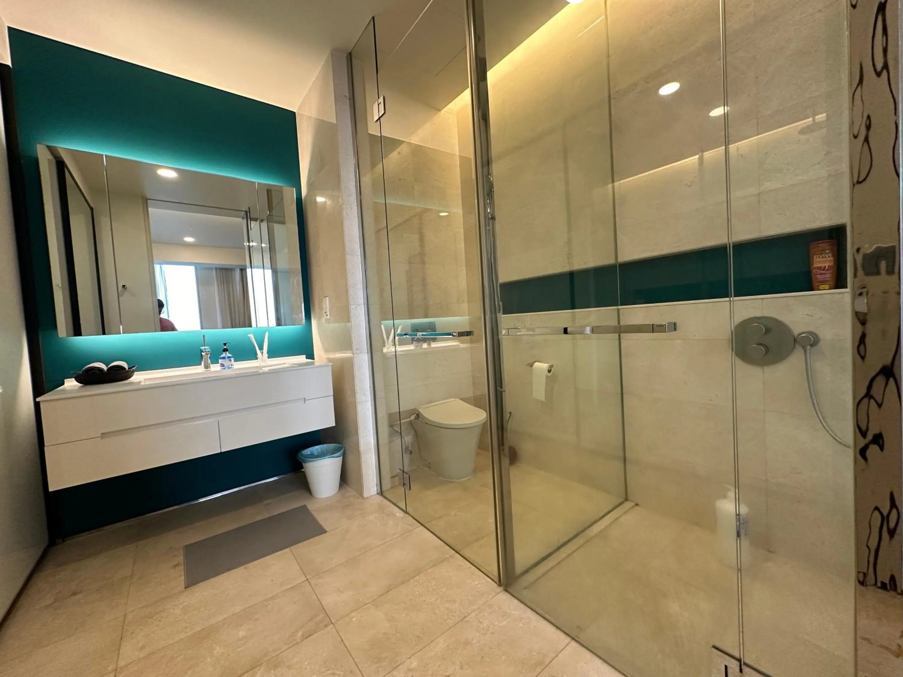 Shower in Tropicana The Residence By Klcc