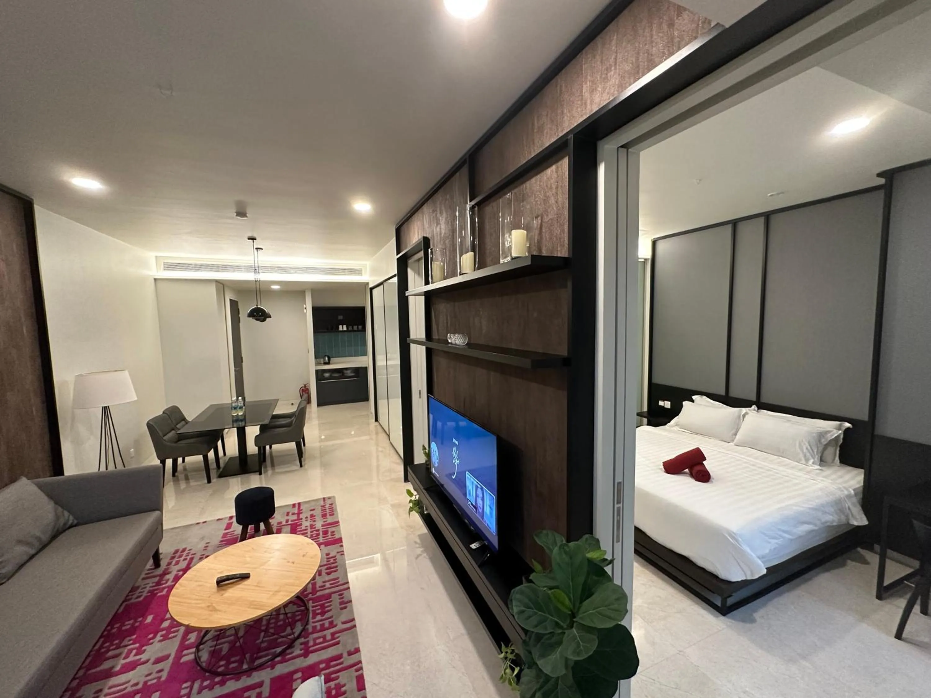 Bed in Tropicana The Residence By Klcc