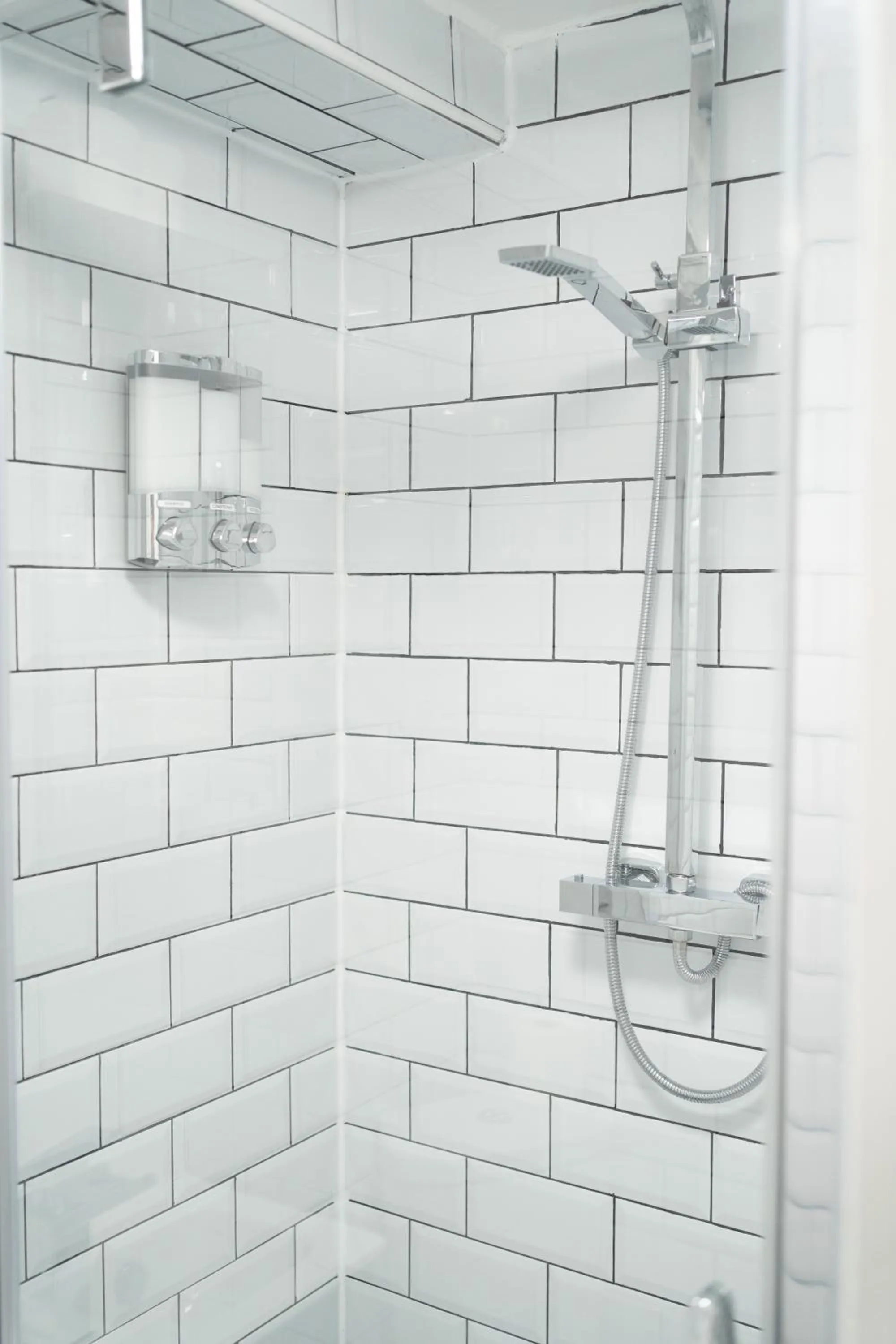 Shower in Saltwater Guest House