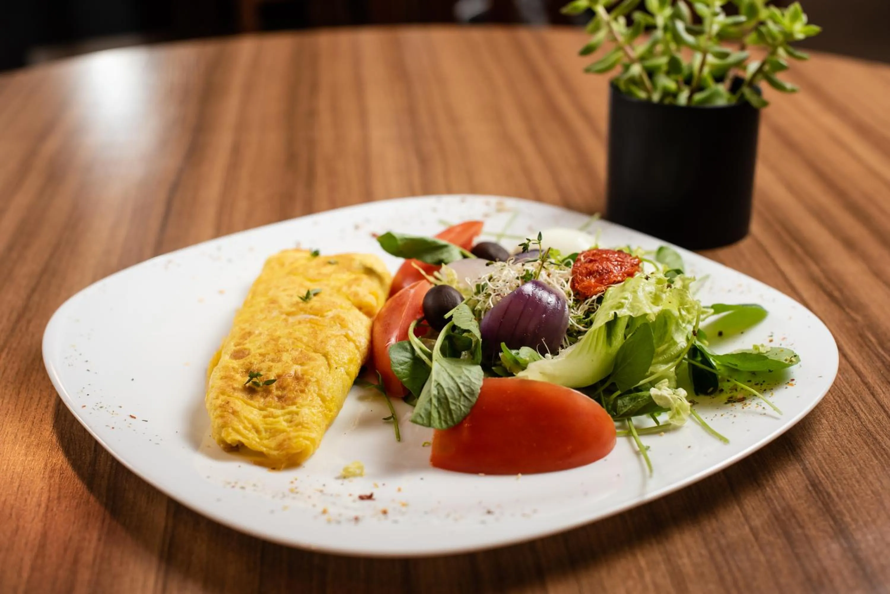 Restaurant/places to eat in ibis Betim