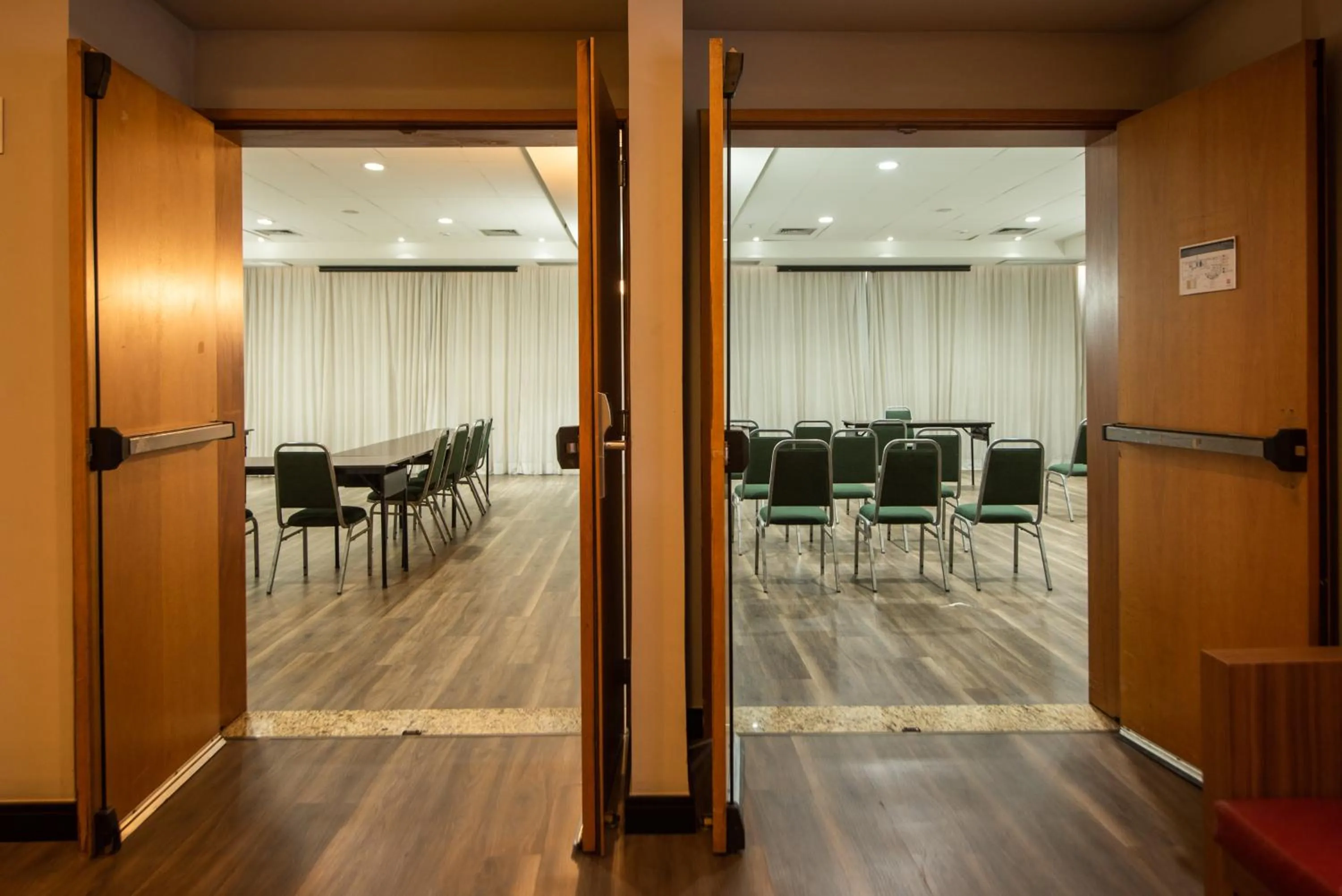 Banquet/Function facilities in ibis Betim