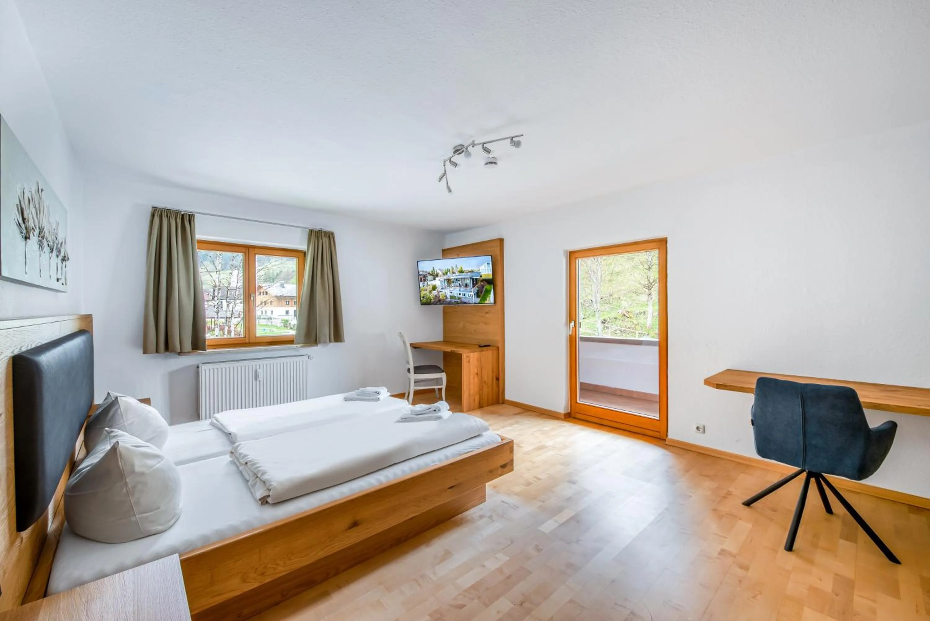 Bed in Hotel Garni Nuss
