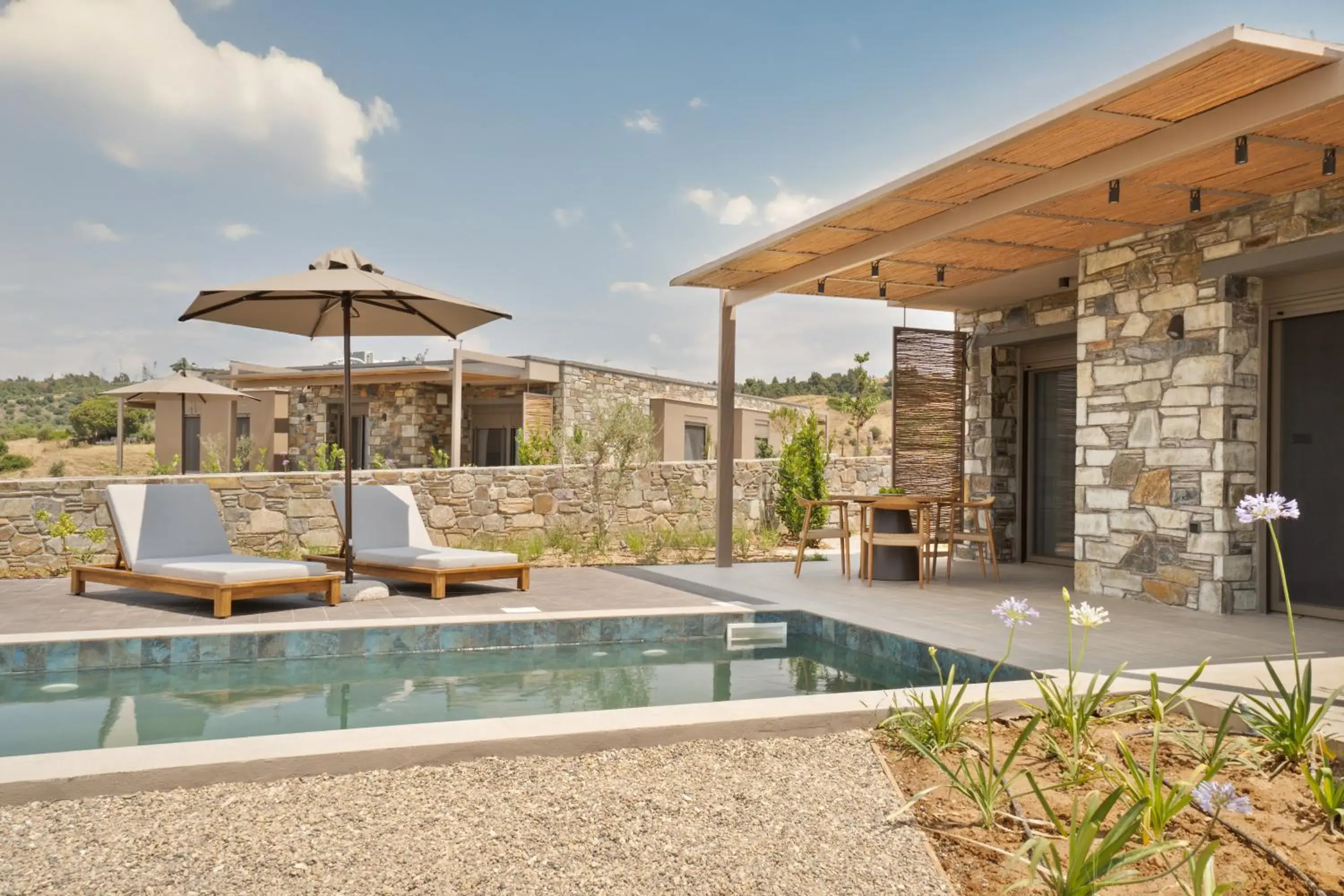 One-Bedroom Villa with Private Pool in Etheres One-Bedroom Villa with Private Pool in Etheres