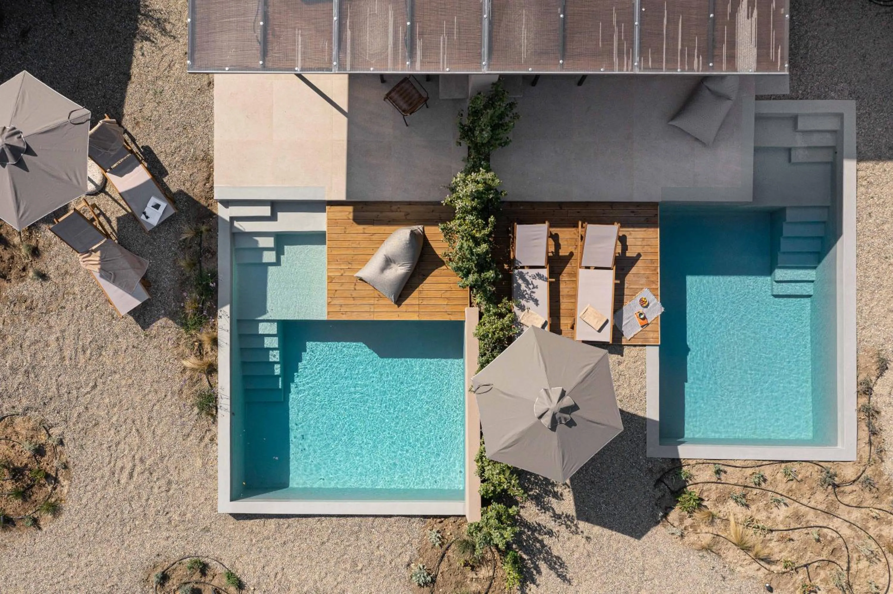 Swimming pool in Etheres