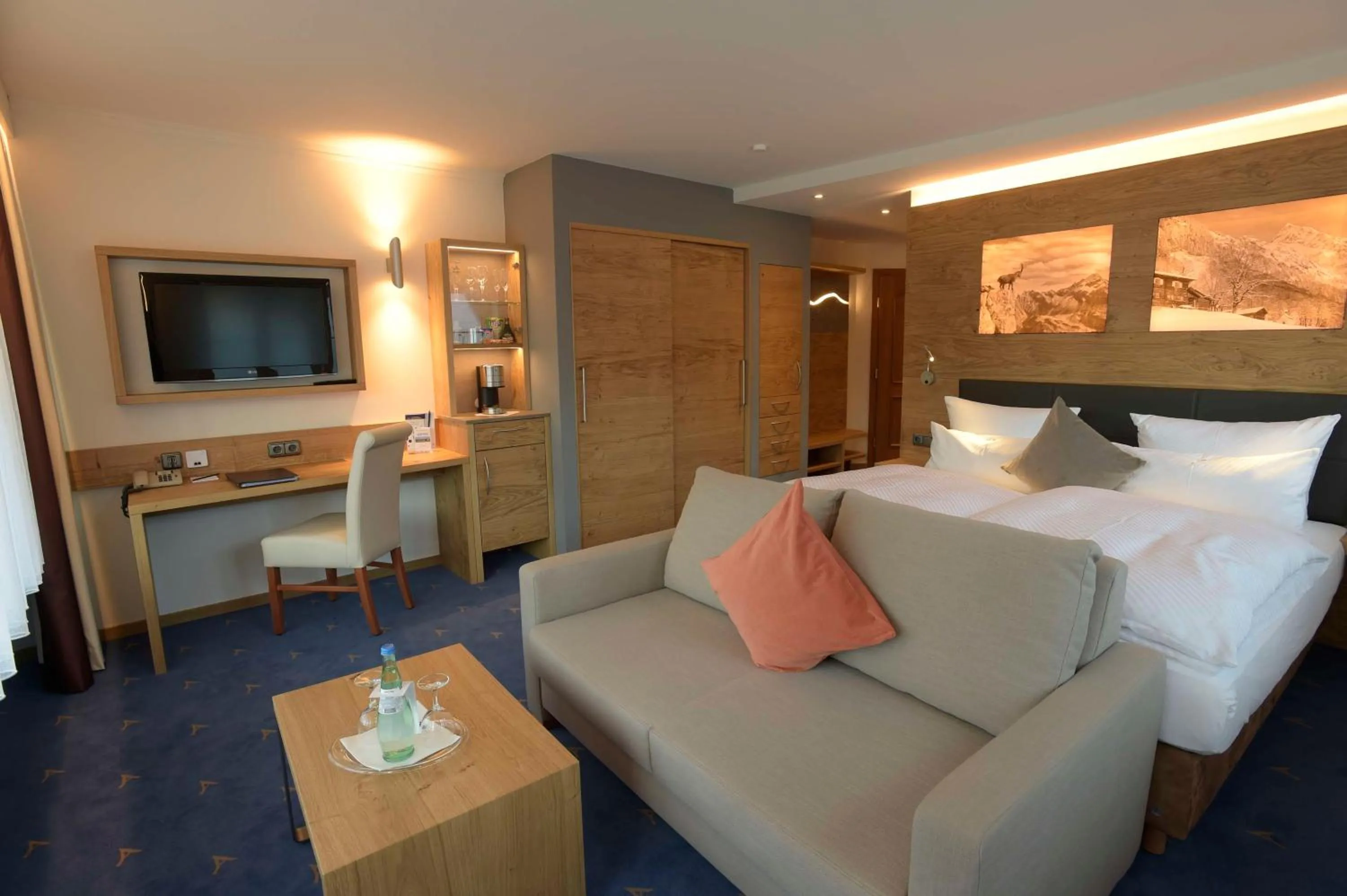 Bedroom, Bed in Alpenhof Oberstdorf Hotel & SPA, Signature Collection by BW