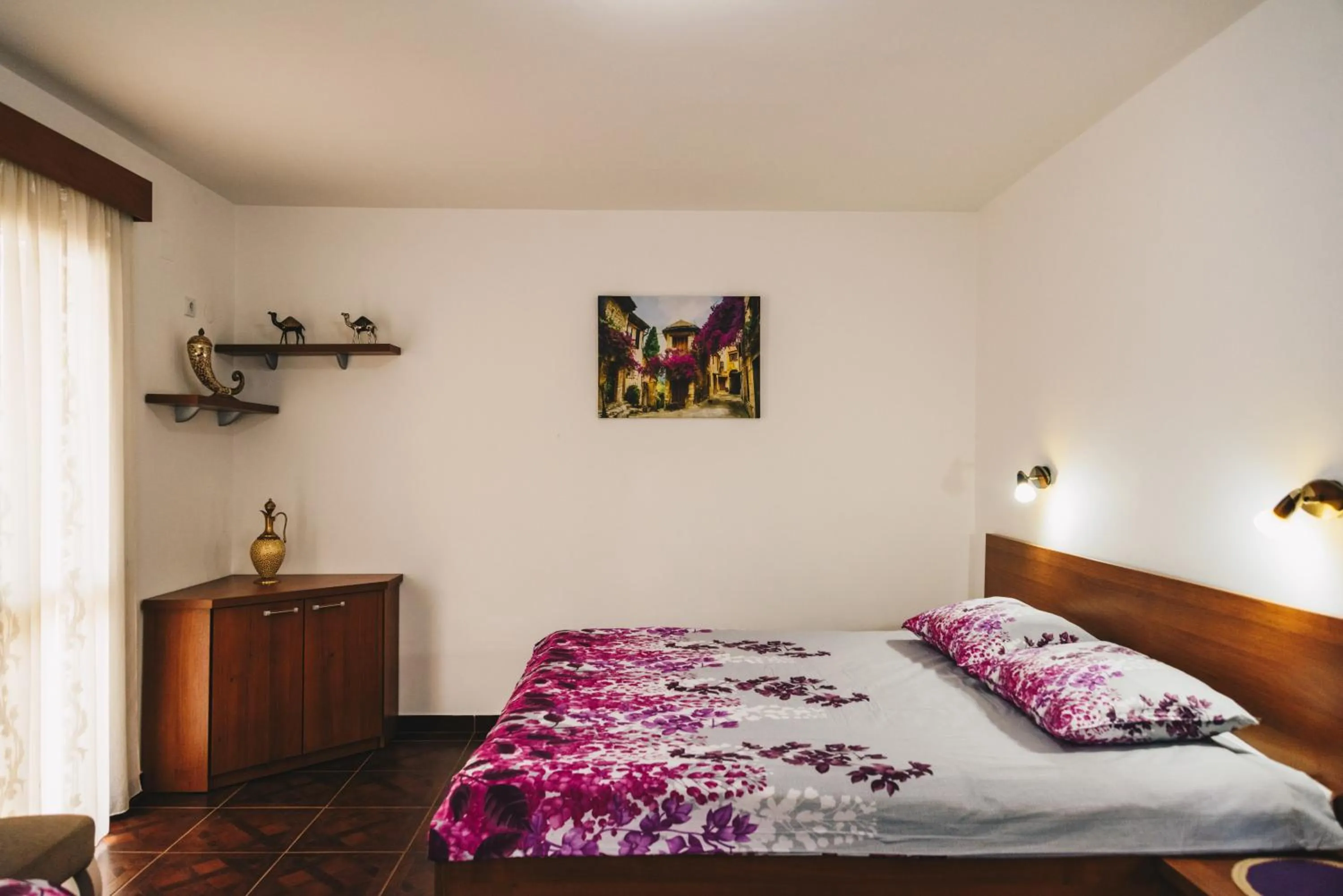 Bedroom, Bed in El Mar Apartments