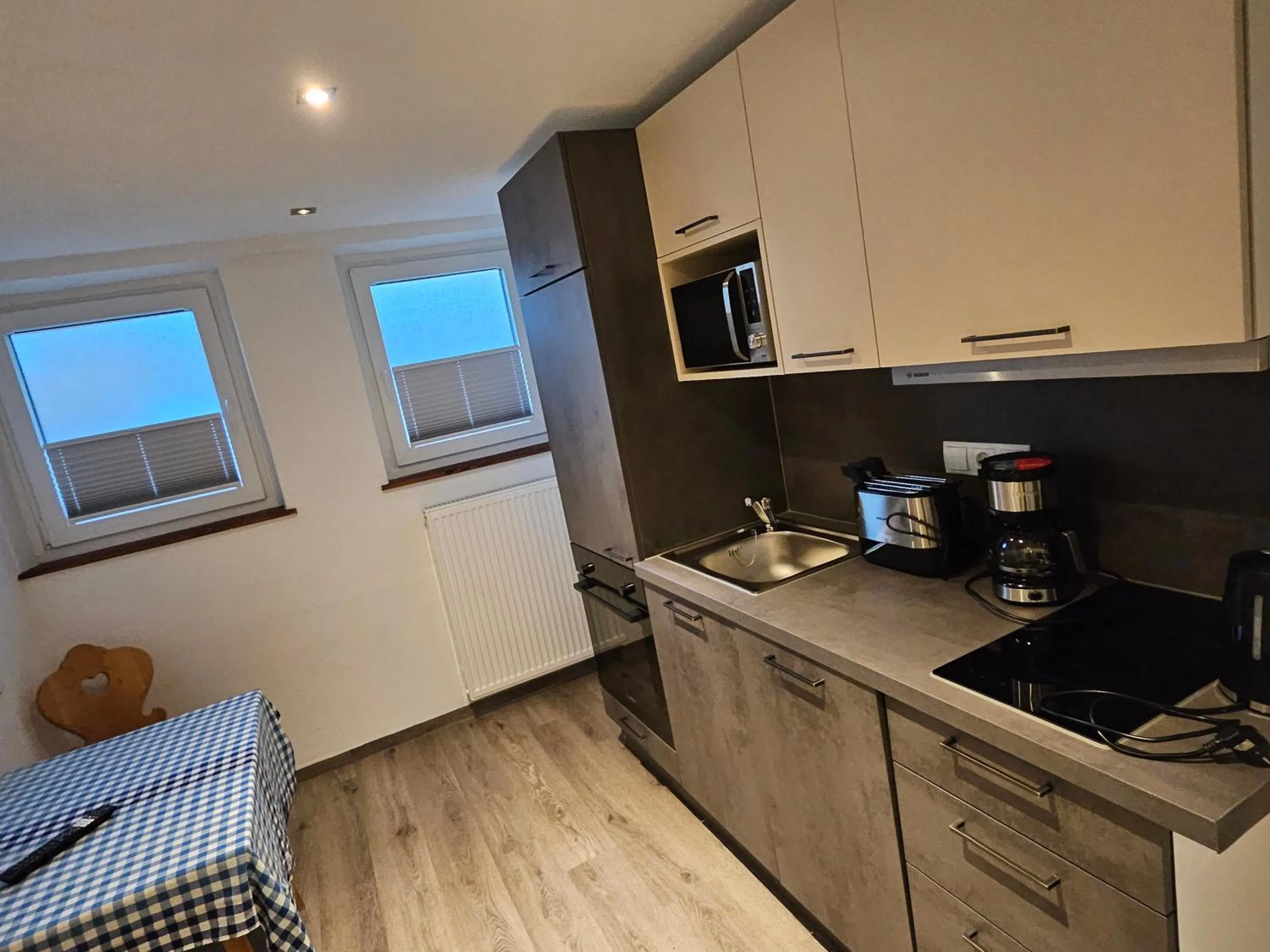 Coffee/tea facilities in Hotelpension Oberauer Wagrain