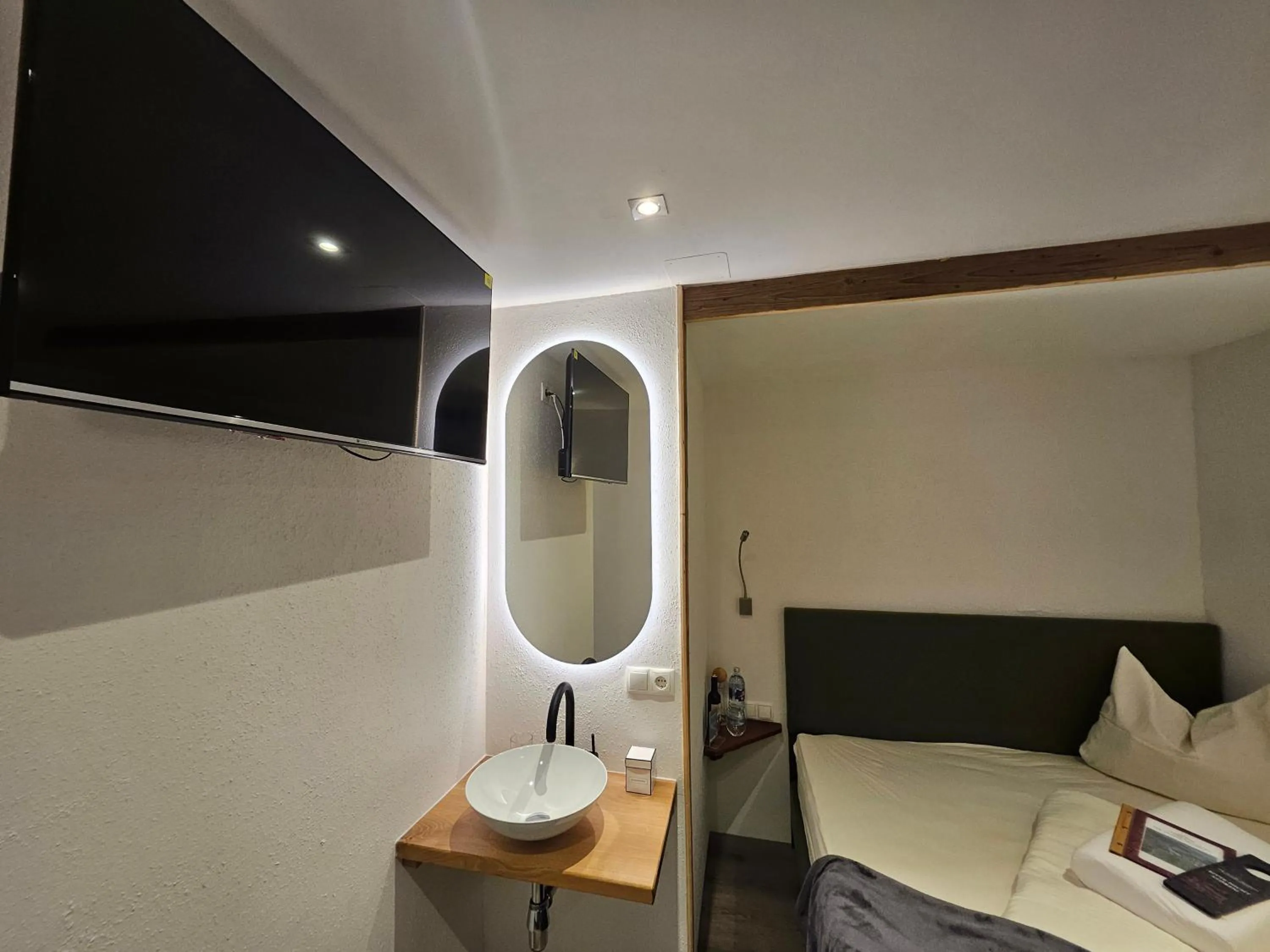 Bedroom, Bed in Hotelpension Oberauer Wagrain