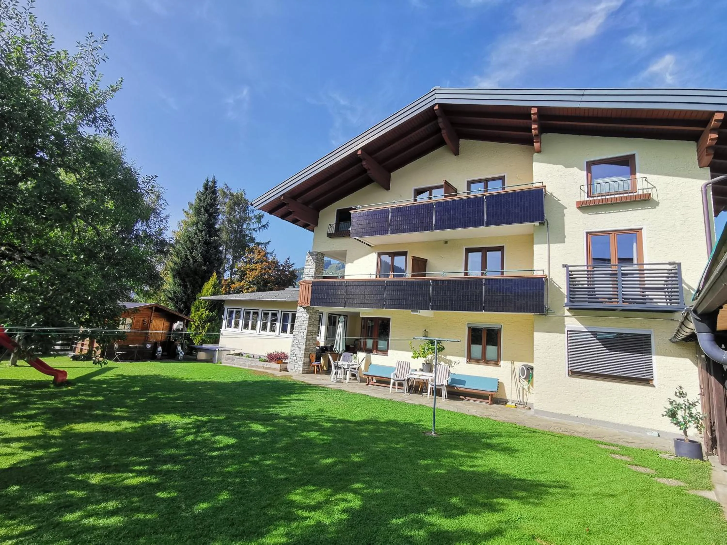 Property building in Hotelpension Oberauer Wagrain
