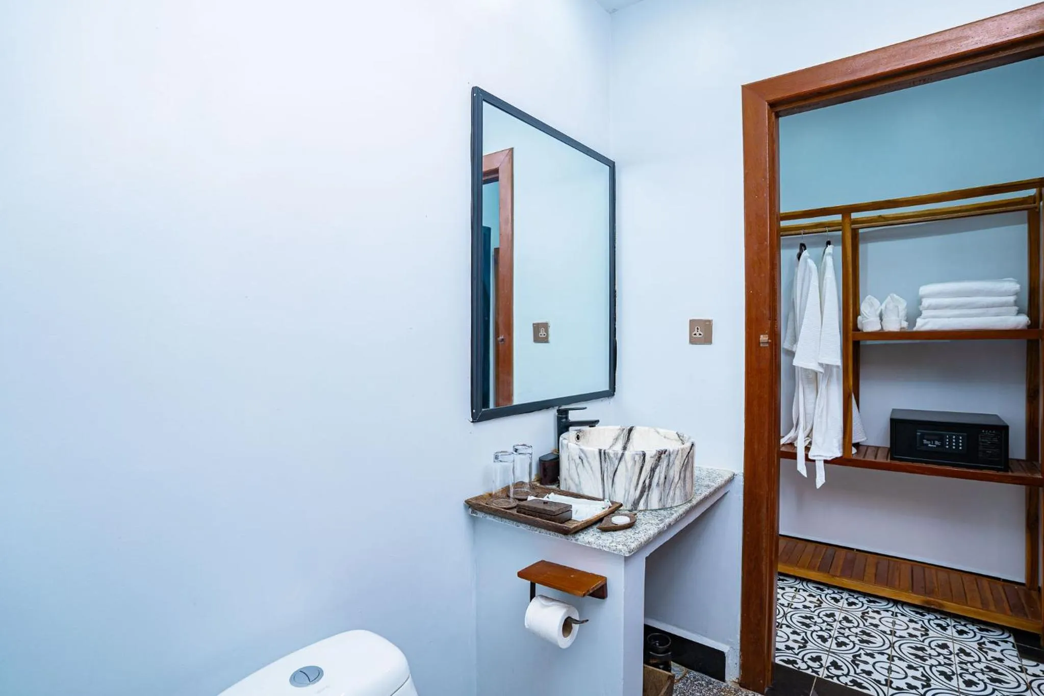 Bathroom in Kampot Sweet Boutique