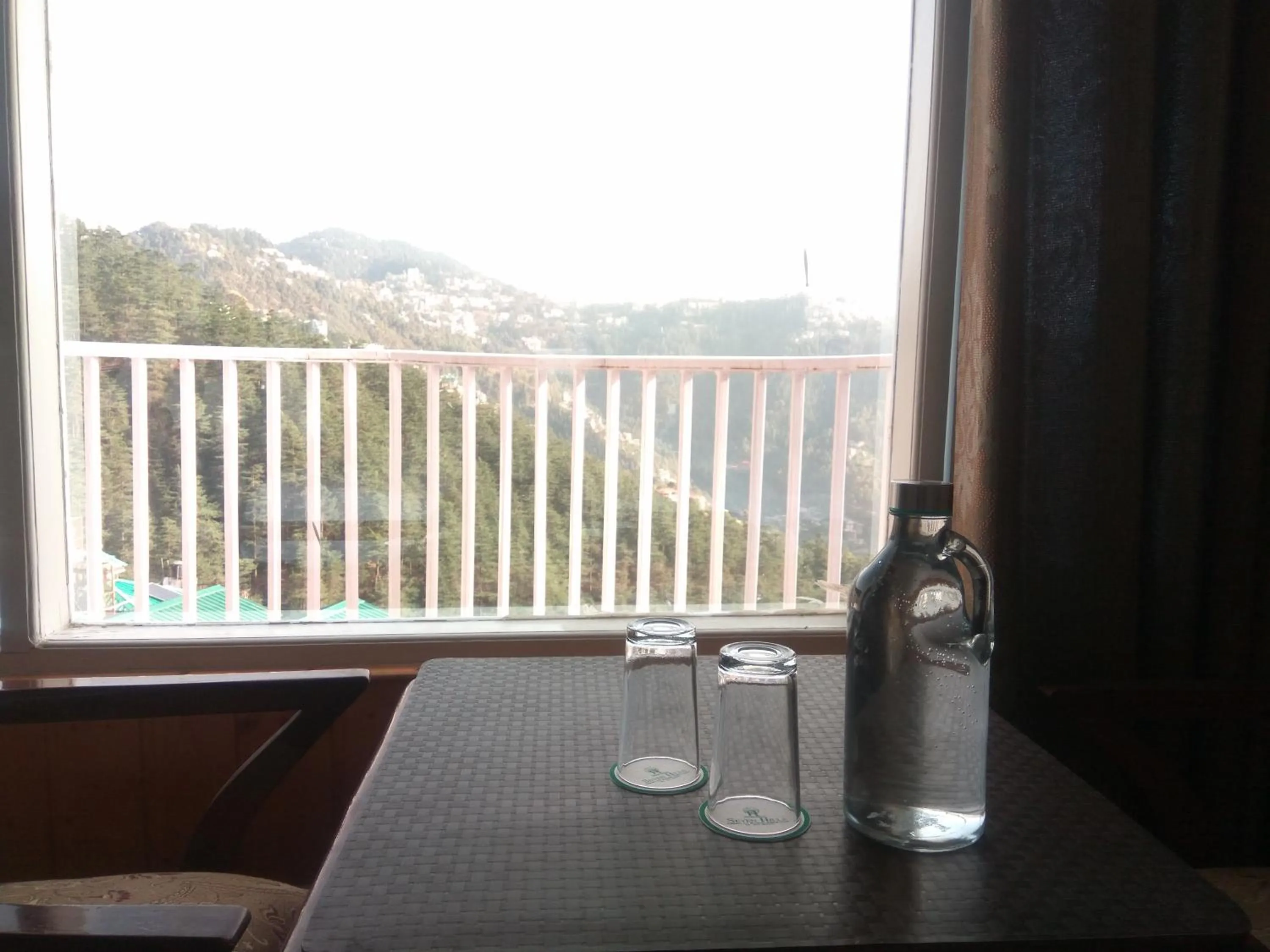 Mountain view in Seven Hills Shimla by Him Haults Hospitality