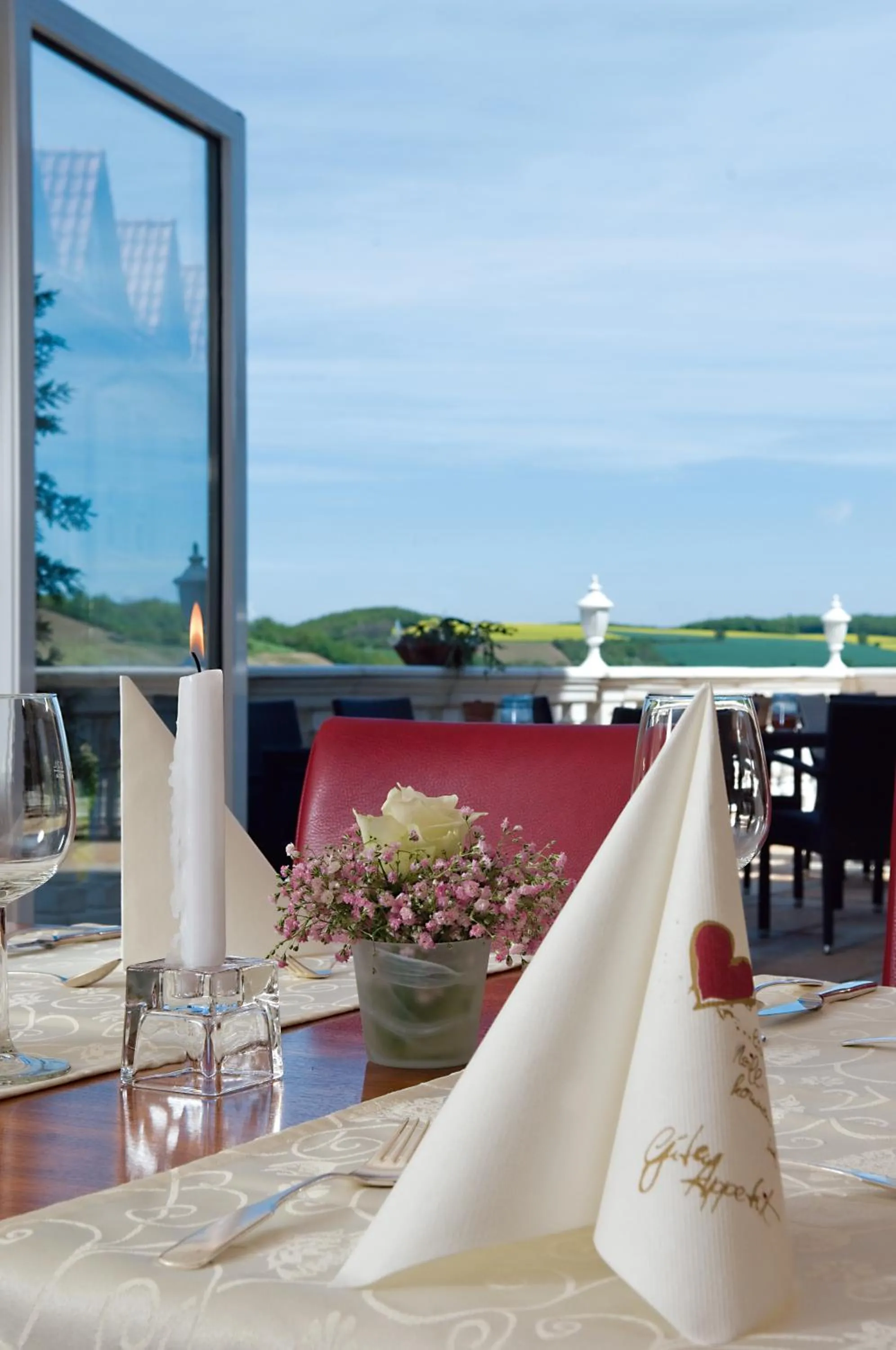 Restaurant/places to eat in Burg-Hotel