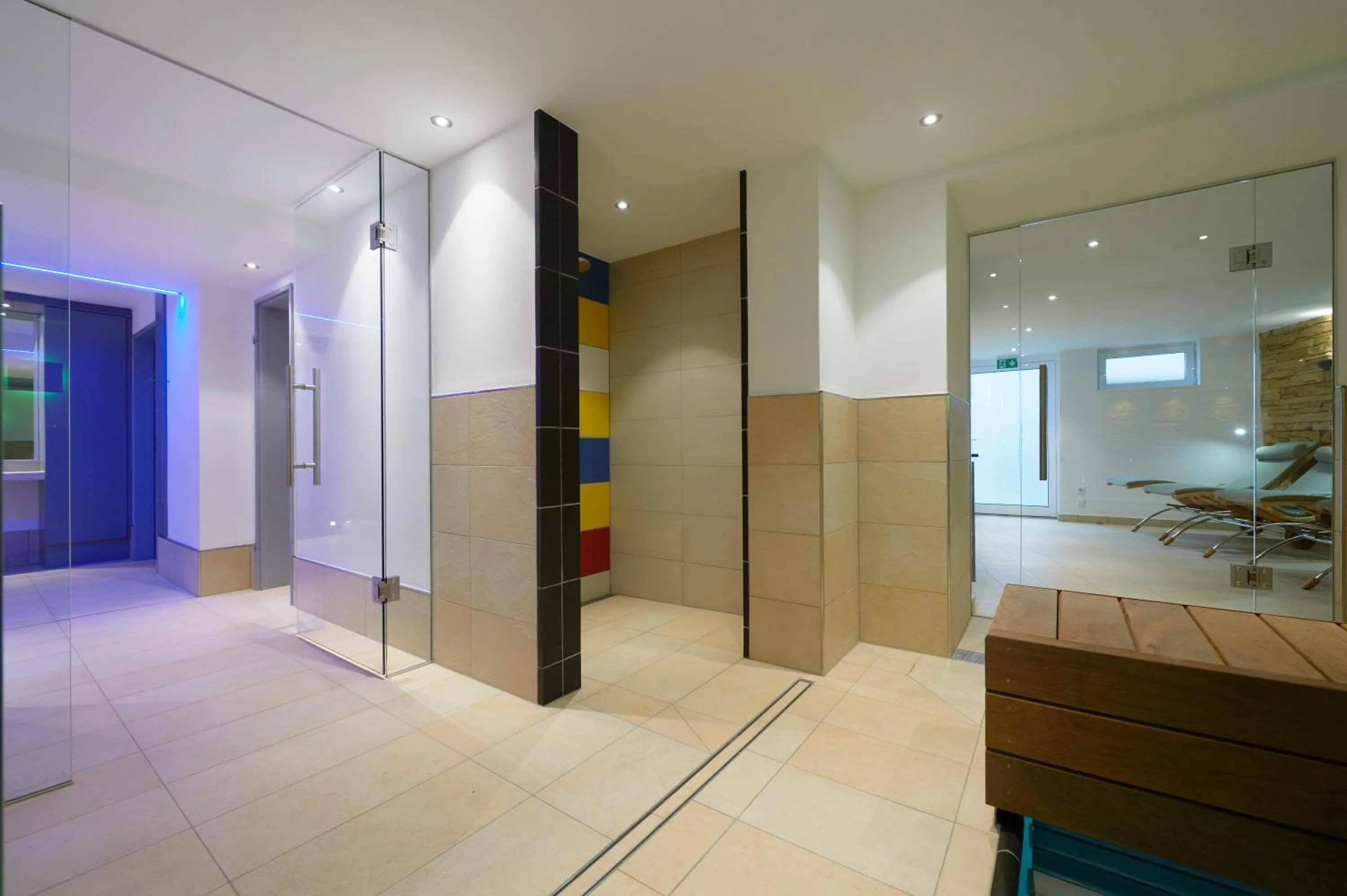 Shower in Burg-Hotel